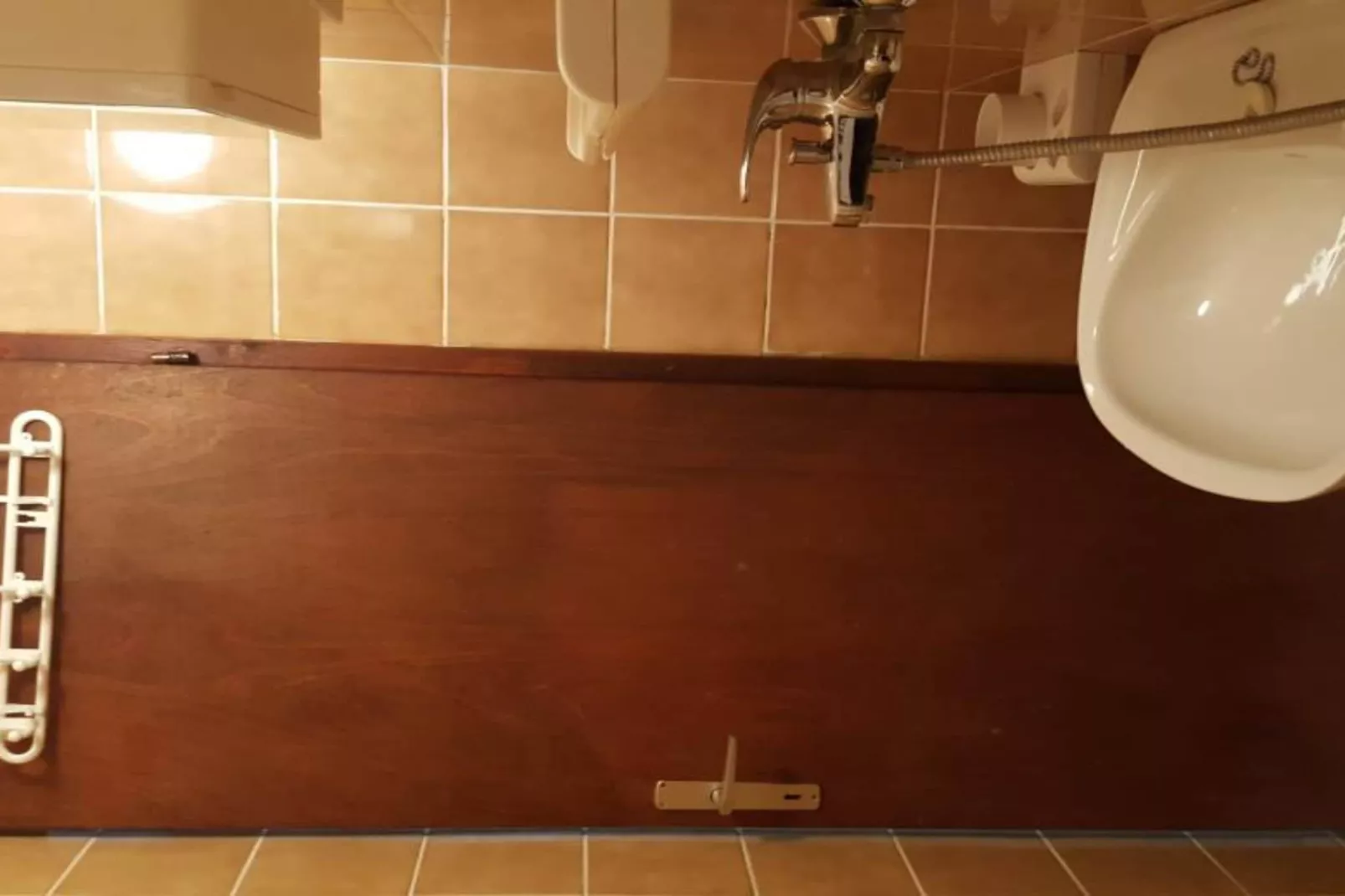 Comfortable Budva Rooms with Easy Access to Sveti Stefan - Triple Room 6-Badkamer