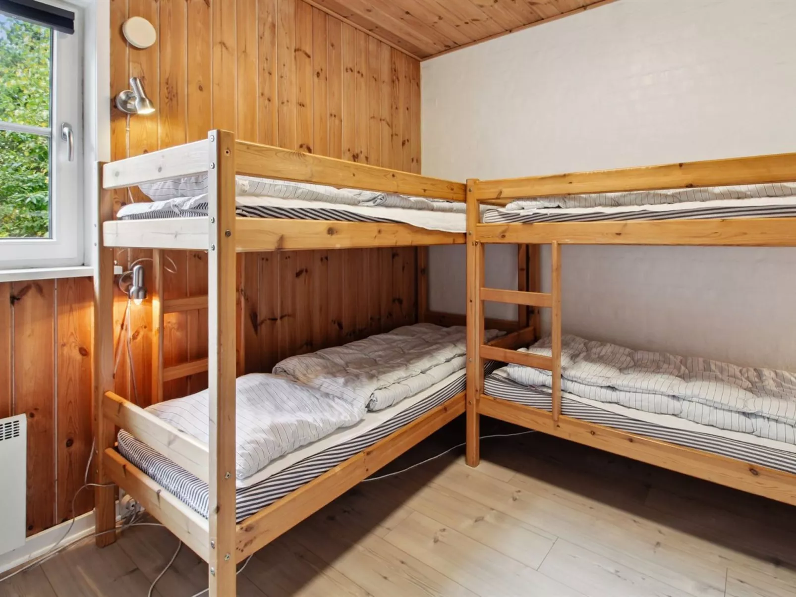 "Alvina" - 3.2km from the sea-Binnen