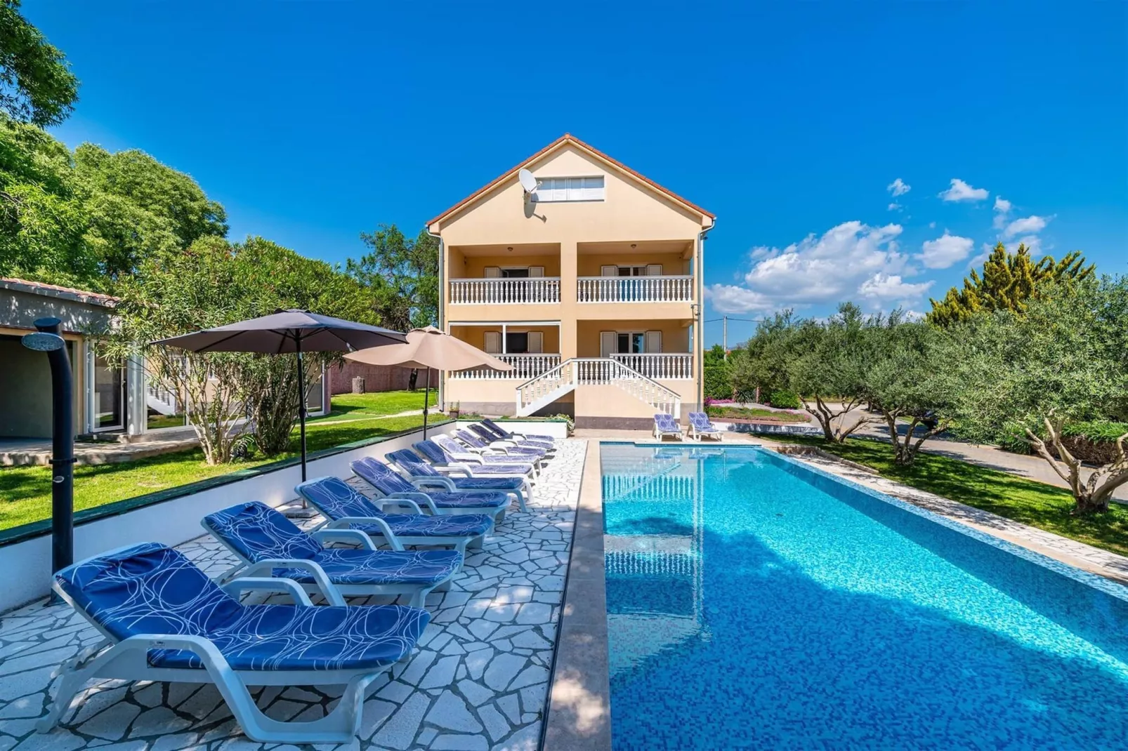 Holiday home Blanka-Buitenkant zomer