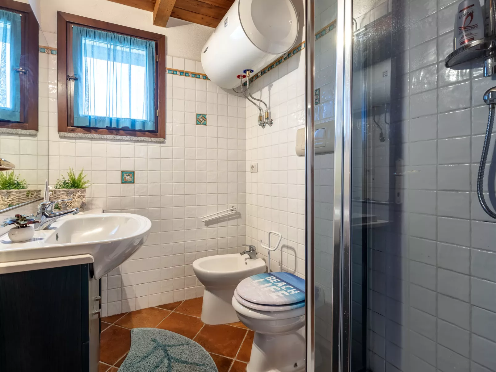 Baia Delle Mimose-Binnen