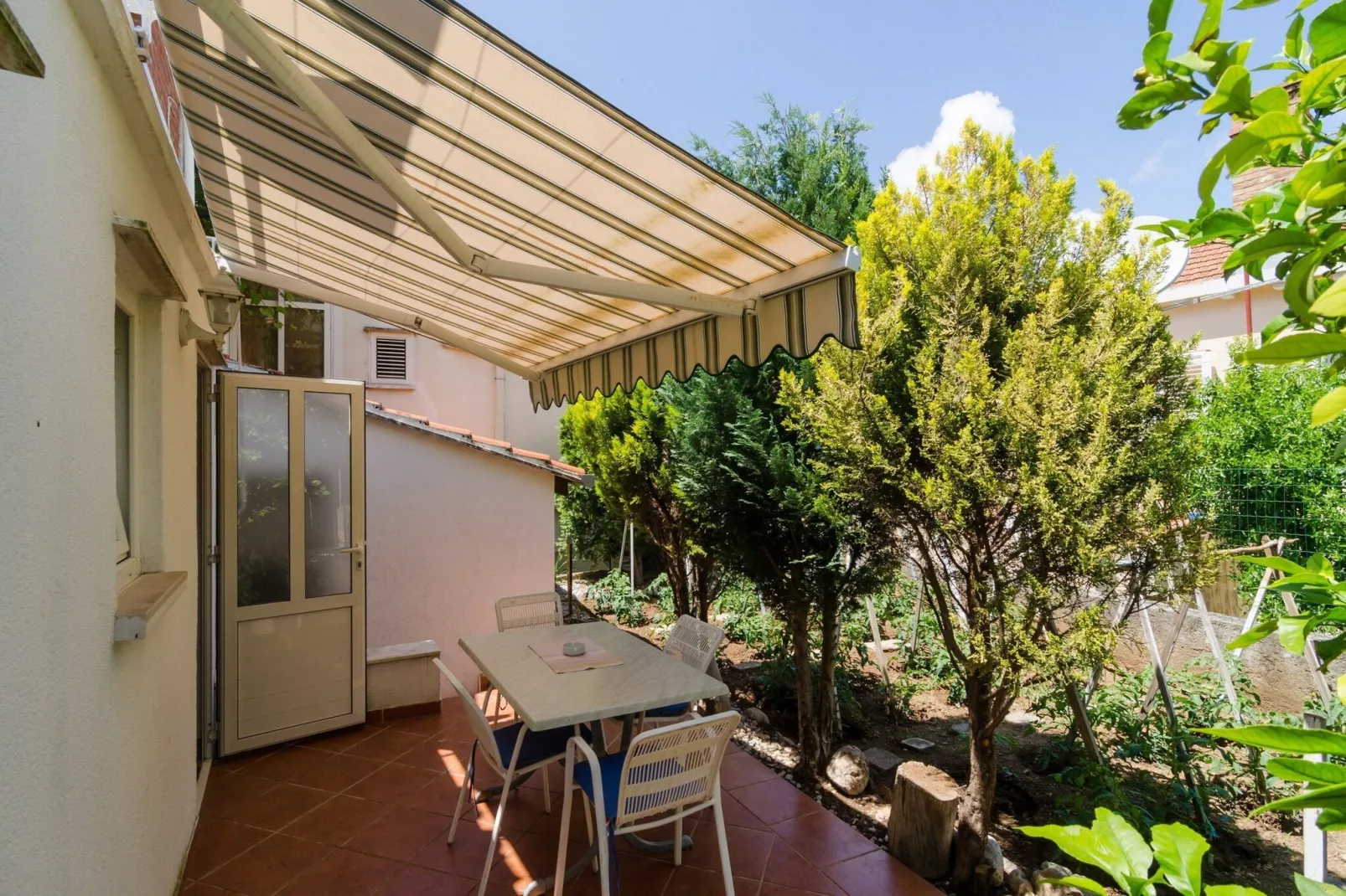 Apartment Olga - Studio Apartment with Terrace-Buitenlucht