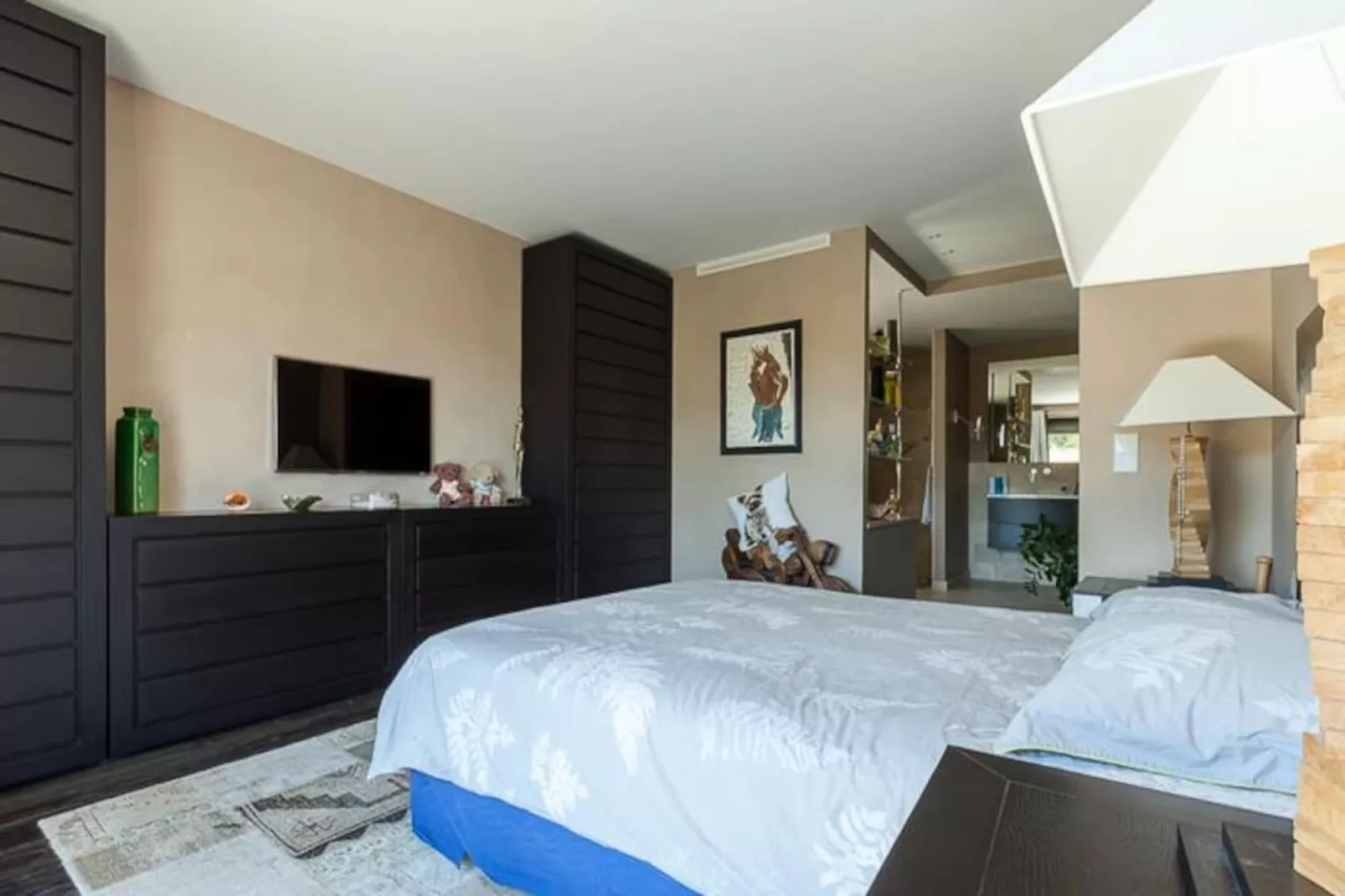 Résidence Villa En Domaine Priv&eacute; Avec Piscine Chauff&eacute;e-Niet-getagd