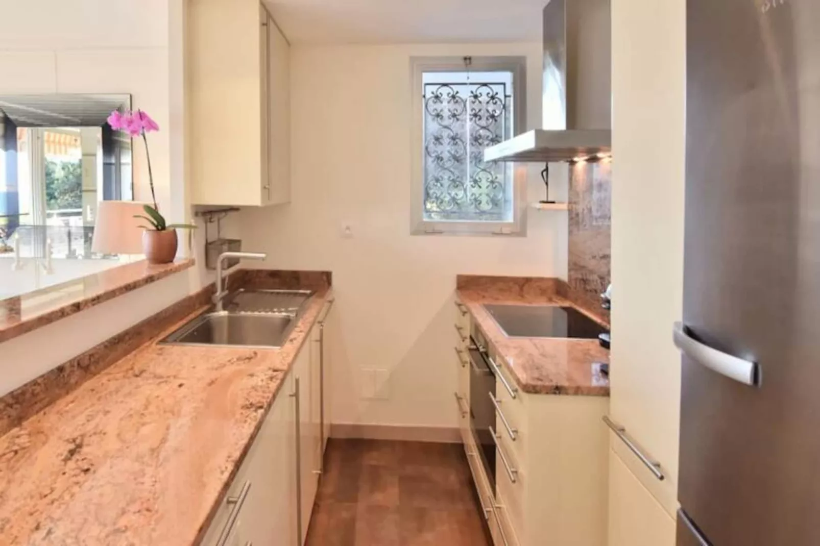 Résidence C&ocirc;te D&rsquo;azur, Vue Mer, Tennis, Plage-Niet-getagd