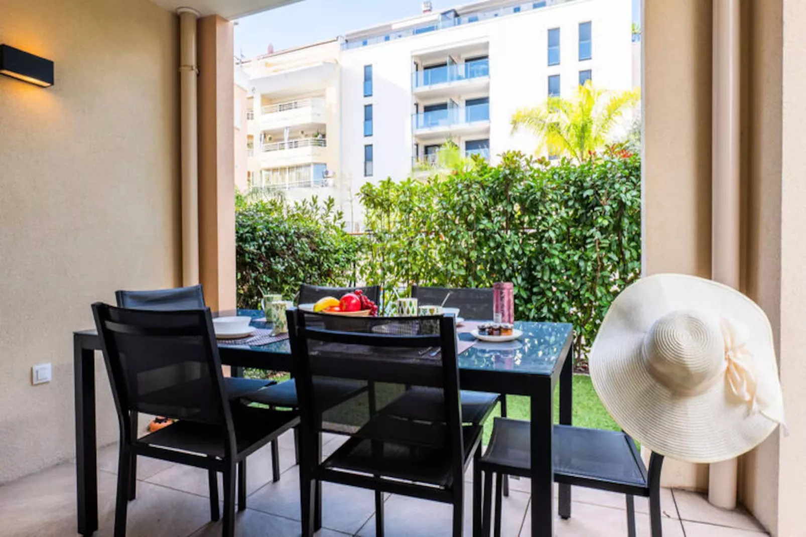 Résidence Rez-de-jardin Palm Beach, Piscine, Plages &agrave; Pied-Niet-getagd