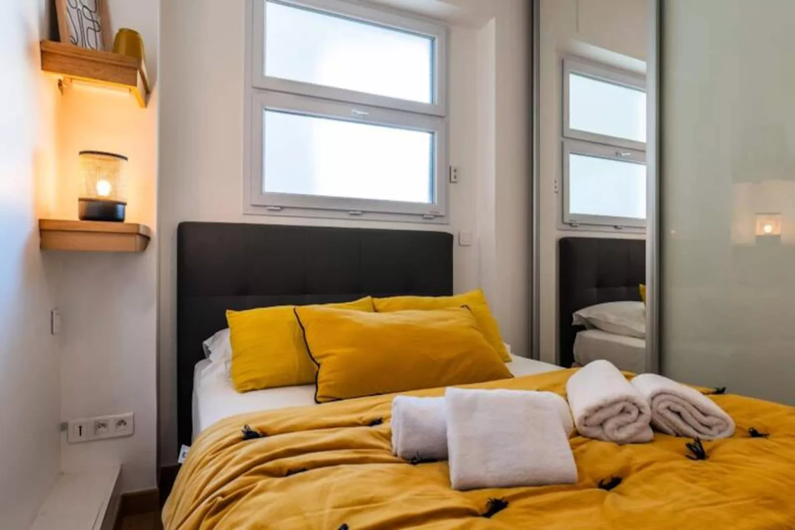 Résidence 3p Avec Terrasse Vue Mer, Face Au Martinez-Niet-getagd