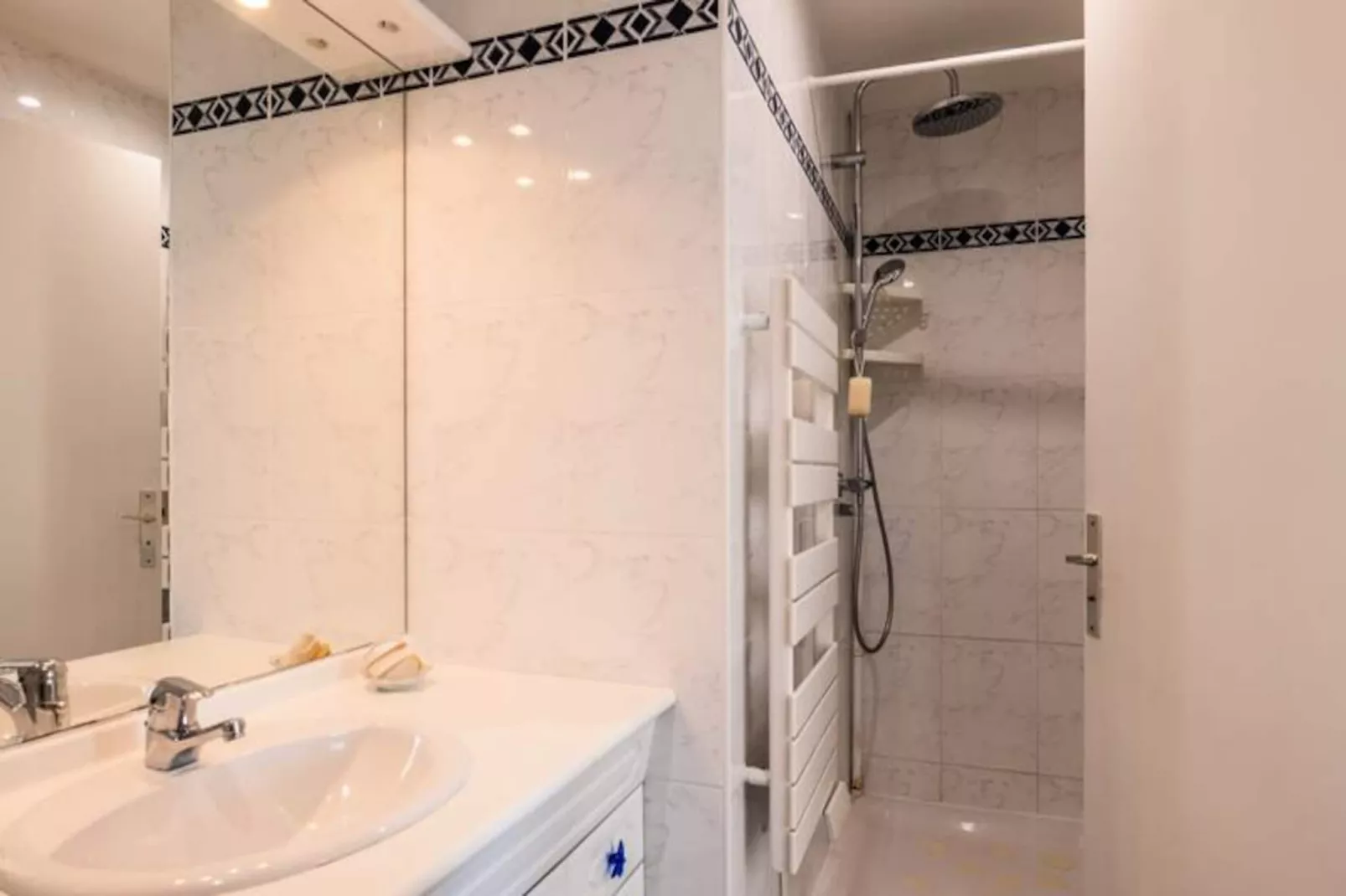 Résidence 4p Avec Terrasse Vue Mer &agrave; Deux Pas Des Plages-Niet-getagd