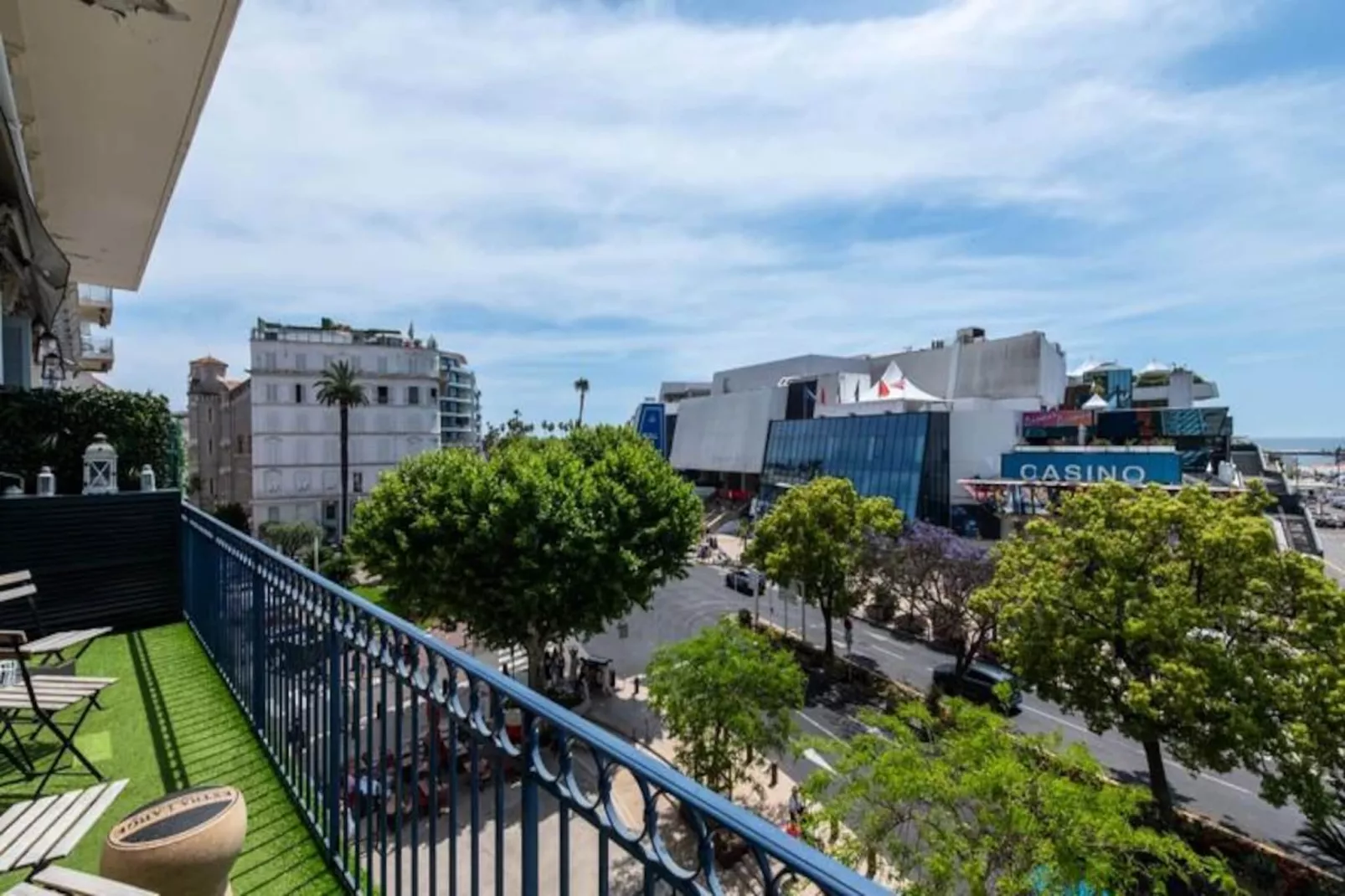 Résidence Prestige Et Confort Face Au Palais Des Festivals-Niet-getagd