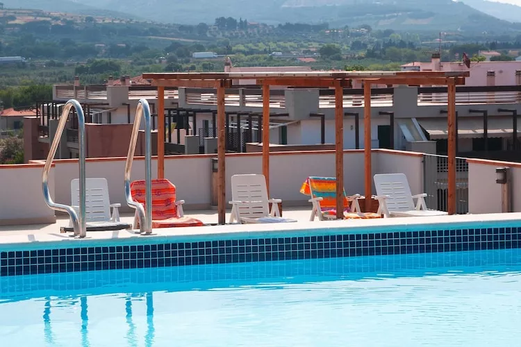 Holiday residence Santa Constanza San Vincenzo-Bilo 4 Superior-Zwembad