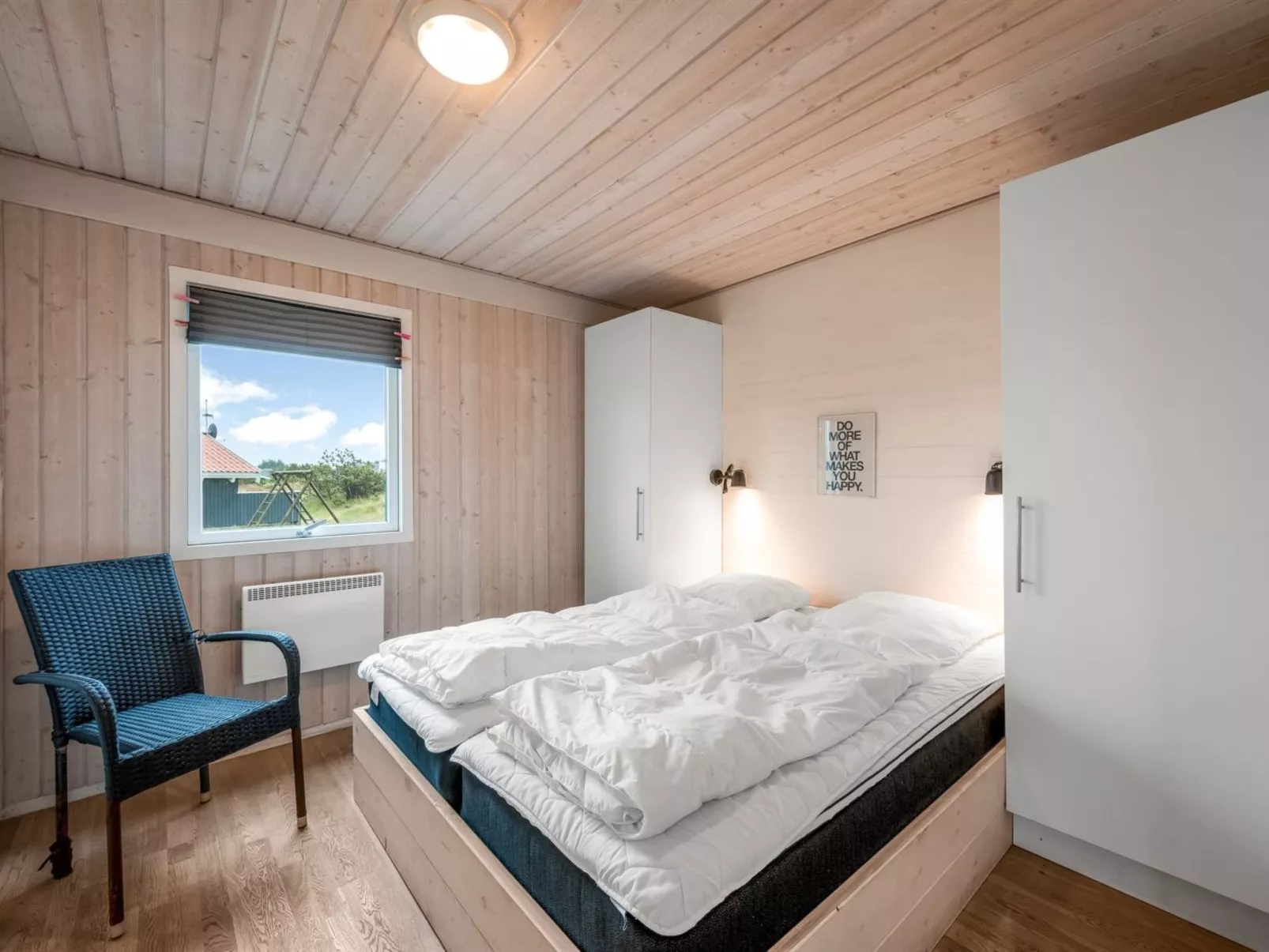 "Temjana" -  from the sea-Binnen