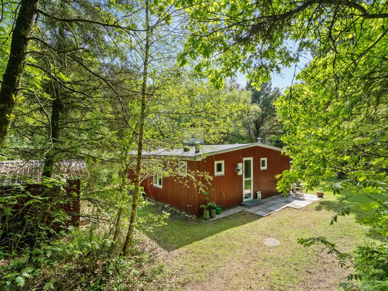 "Deik" - 2km to the fjord-Buiten