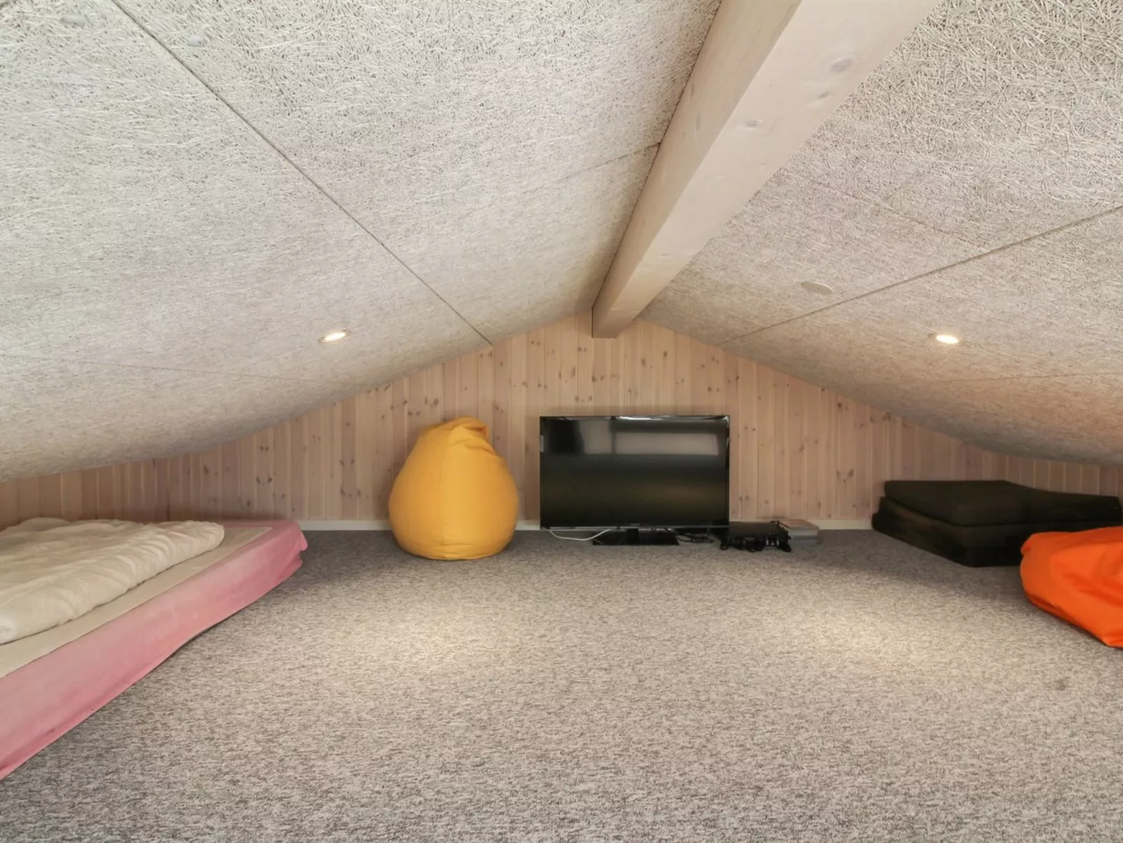 "Harriet" - 800m from the sea-Binnen