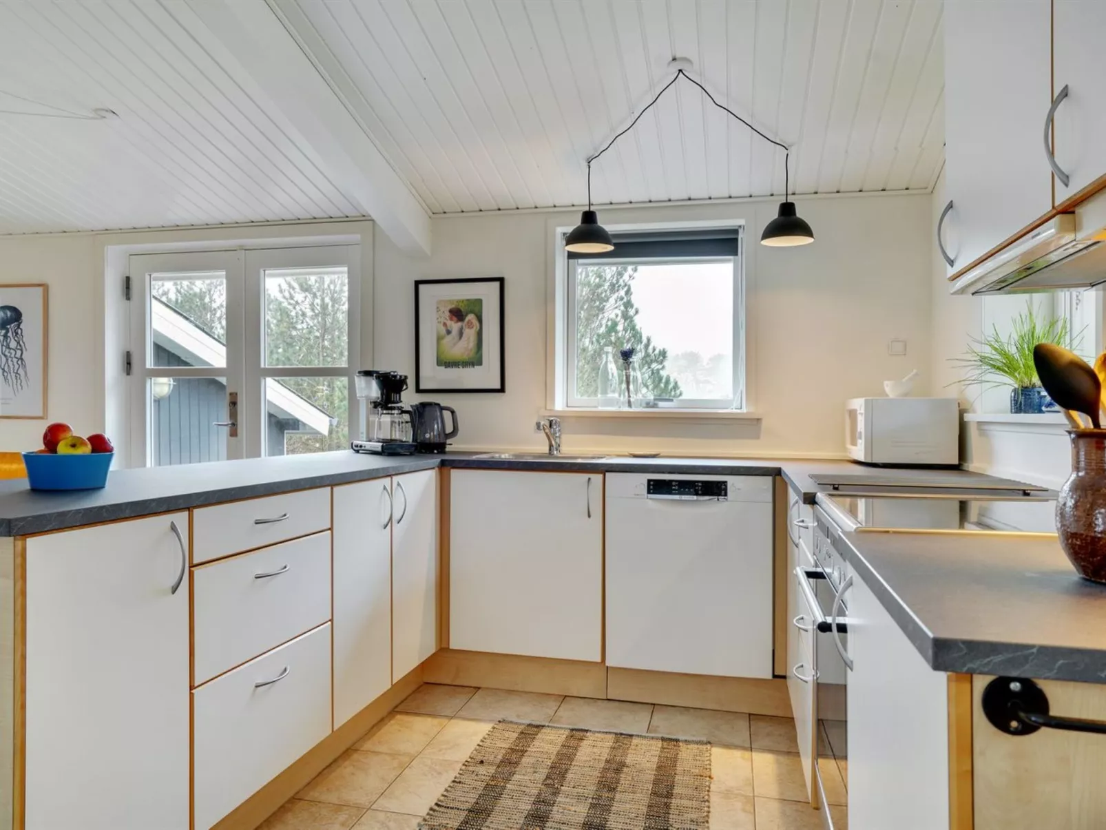 "Ljupka" - 1km from the sea-Binnen