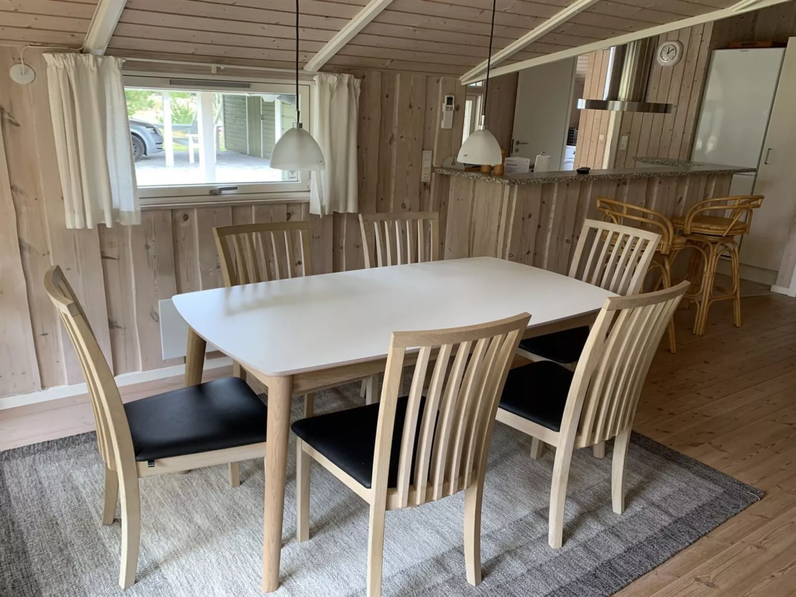 "Saana" - 700m from the sea-Binnen