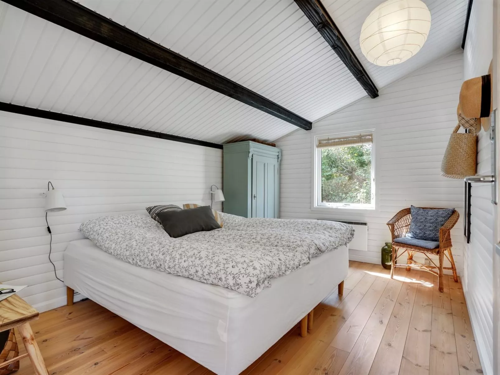 "Skogh" - 600m from the sea-Binnen