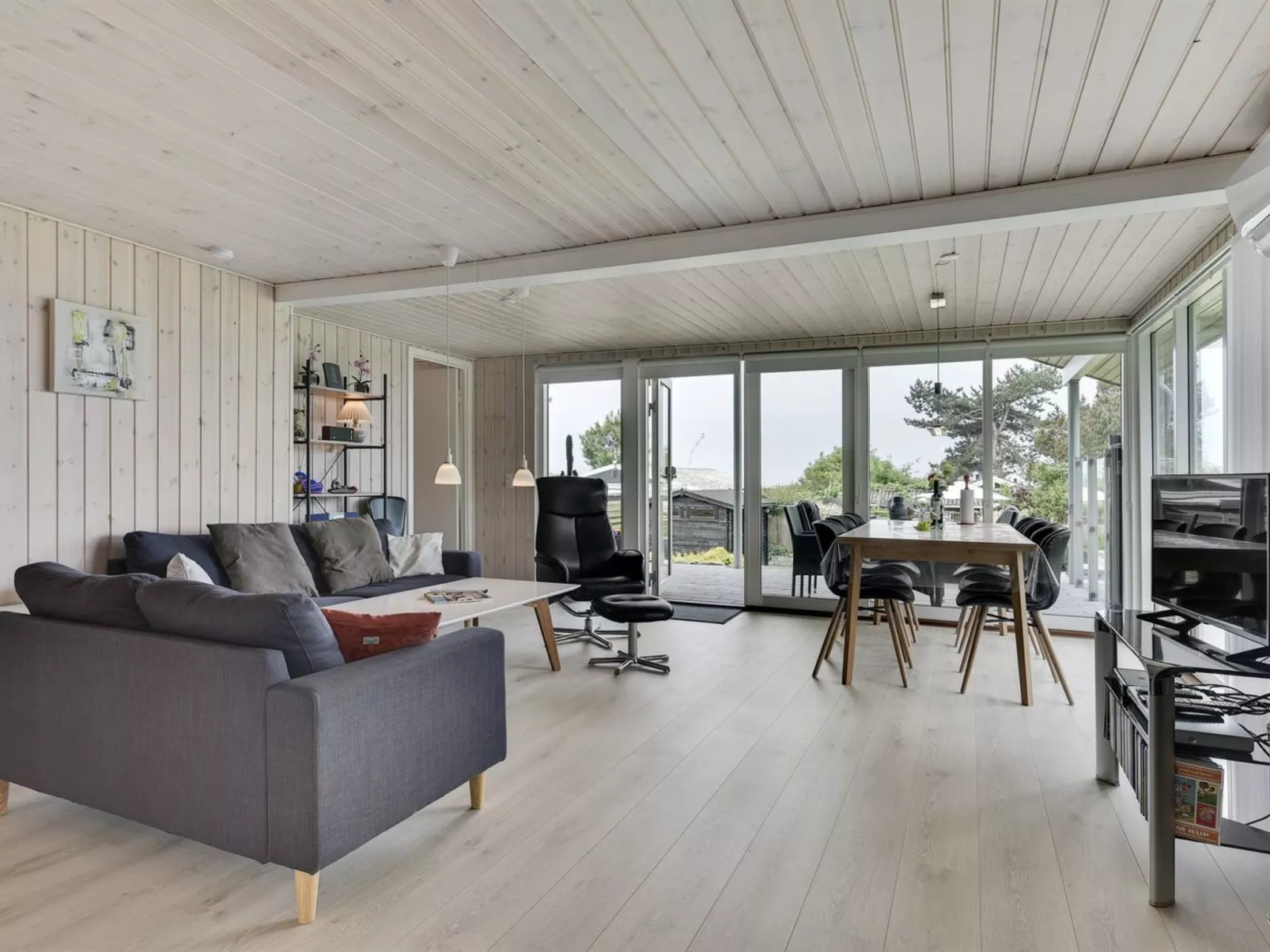 "Loi" - 200m from the sea-Binnen