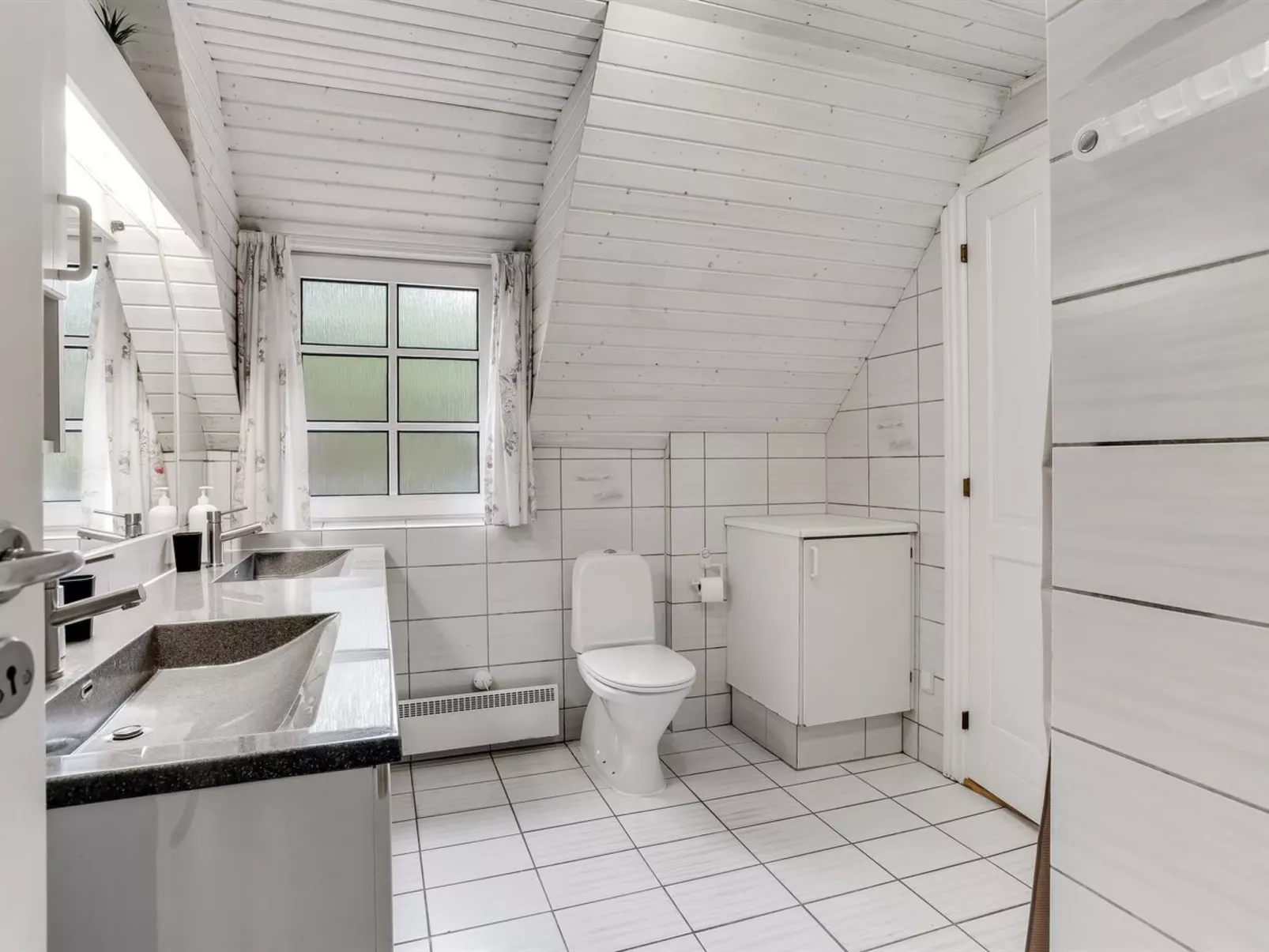 "Pauna" - 50m from the sea-Binnen