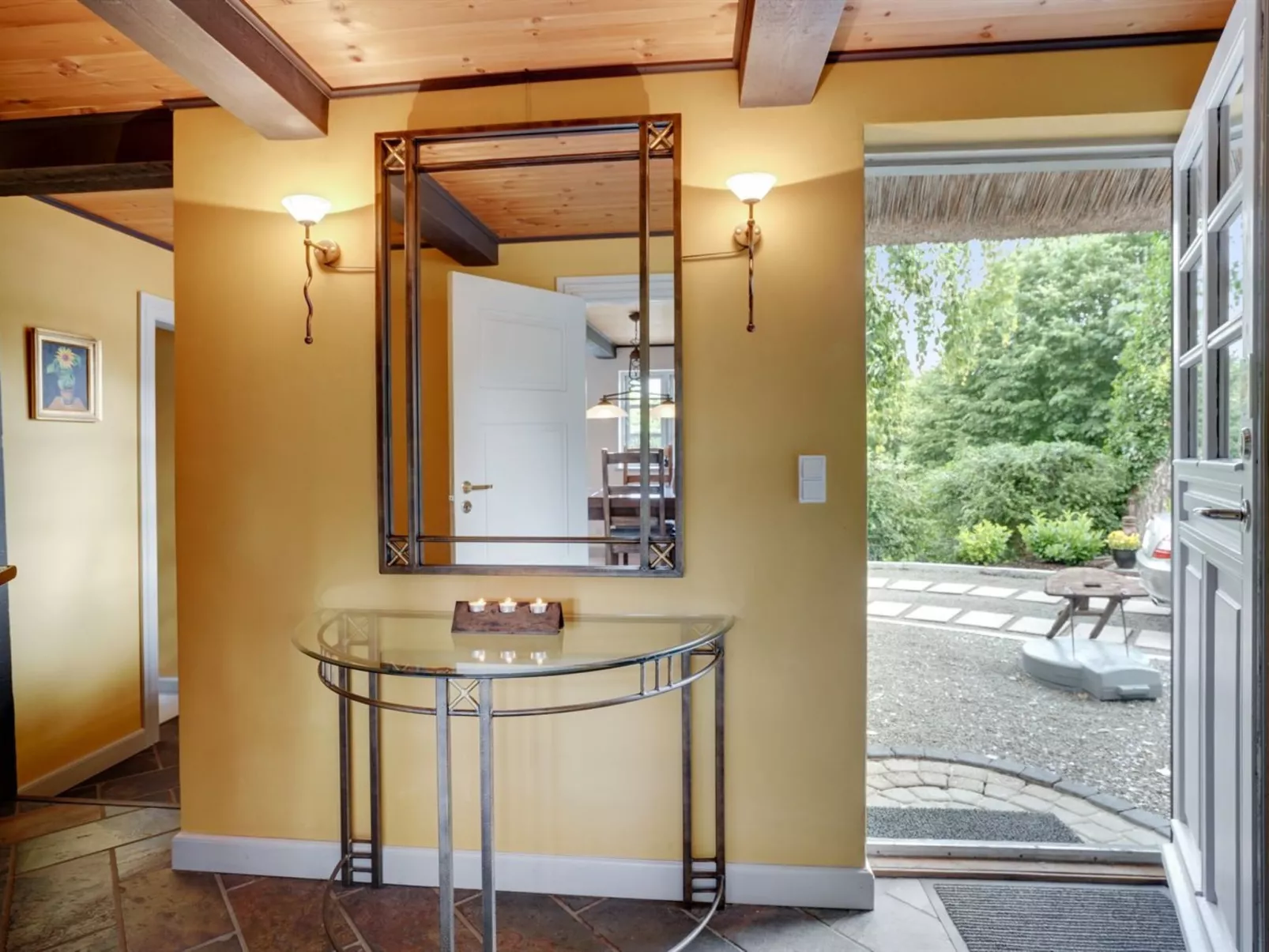 "Maileen" - 2.1km to the fjord-Binnen