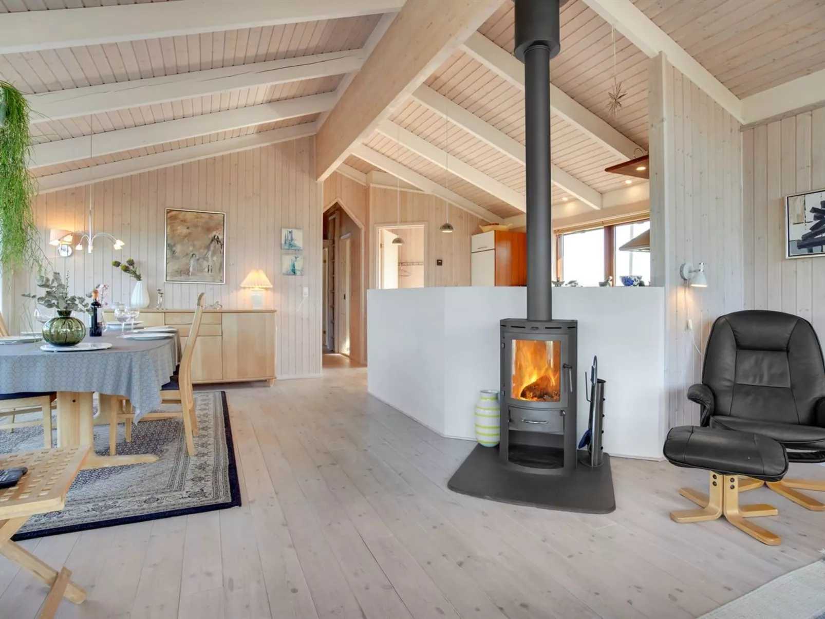 "Riana" - 375m from the sea-Binnen