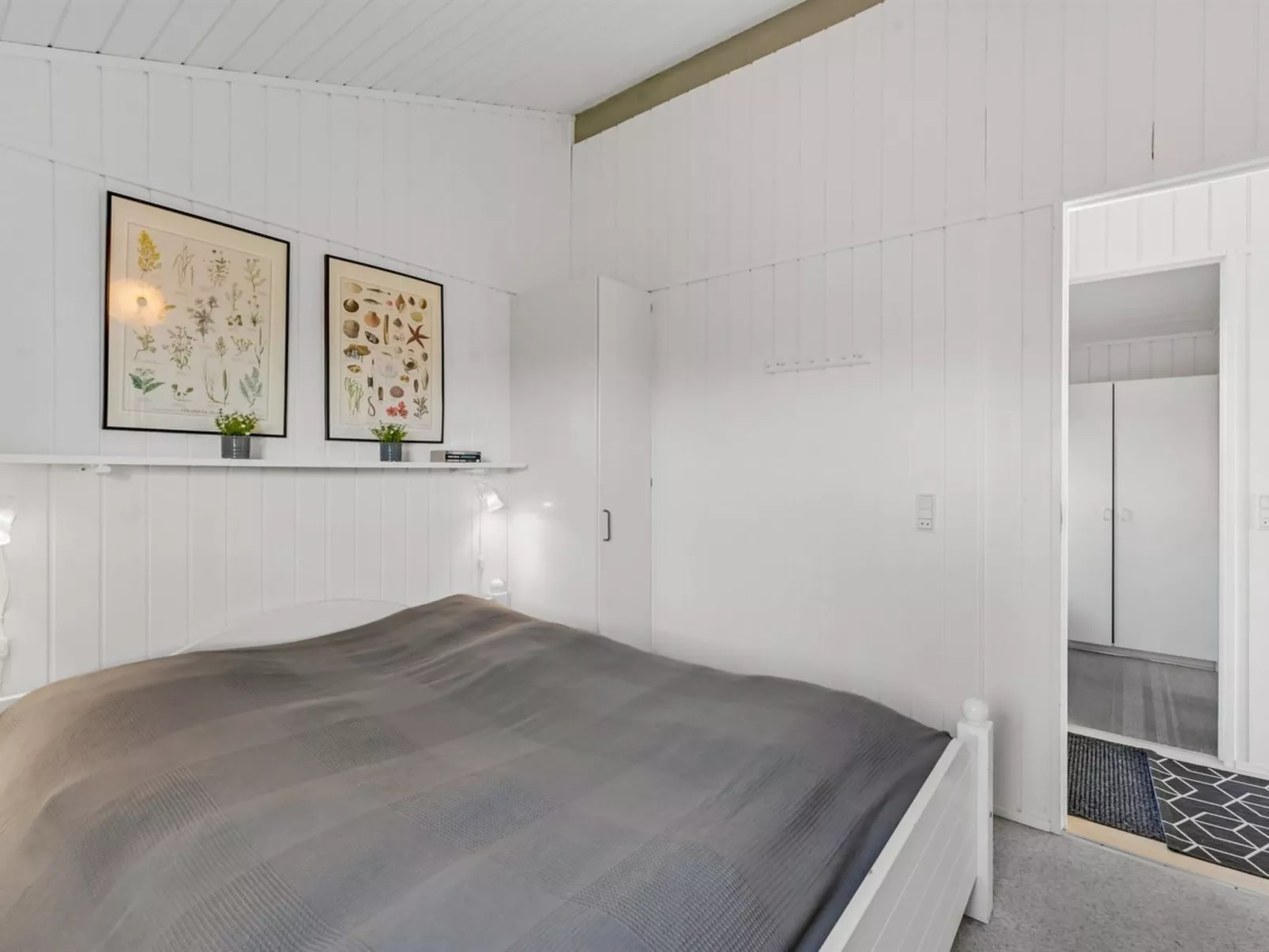 "Thorgny" -  from the sea-Binnen