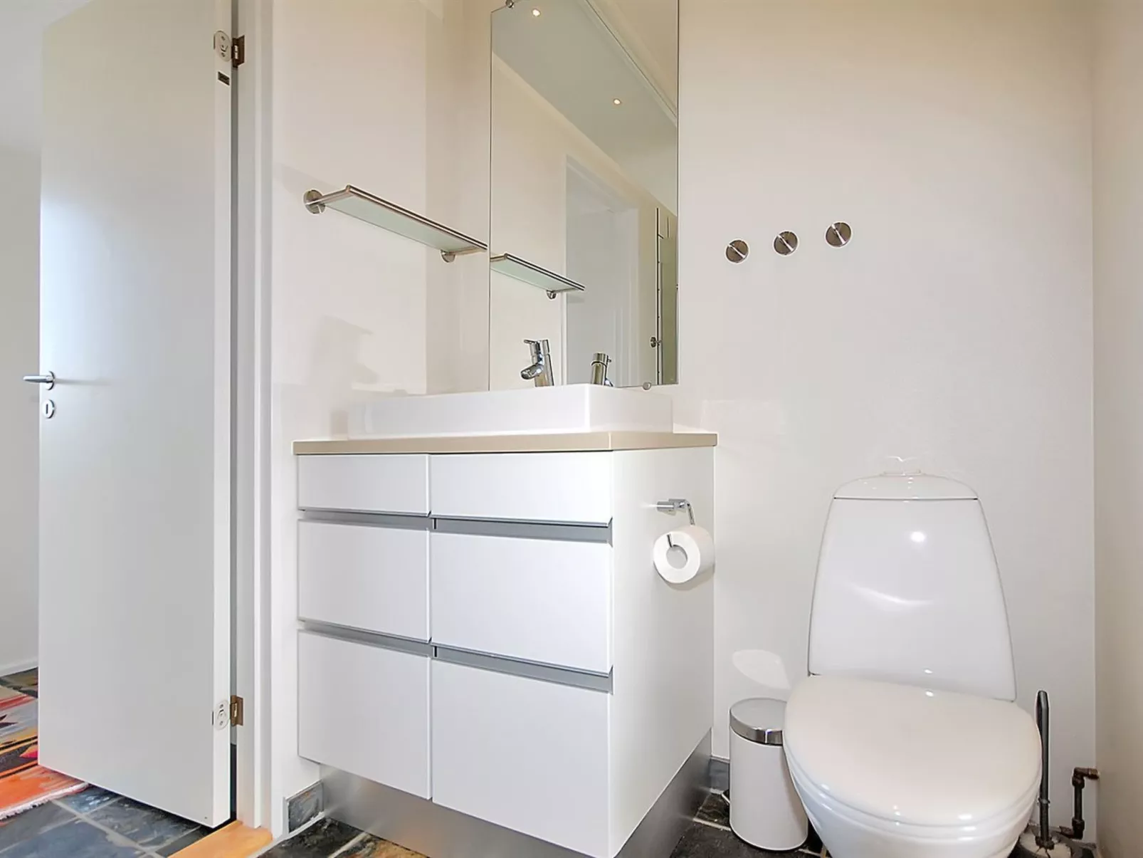 "Darla" - 375m from the sea-Binnen