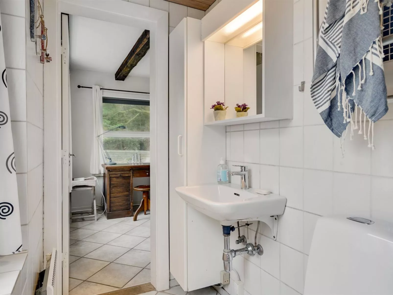 "Lyyli" - 1km from the sea-Binnen