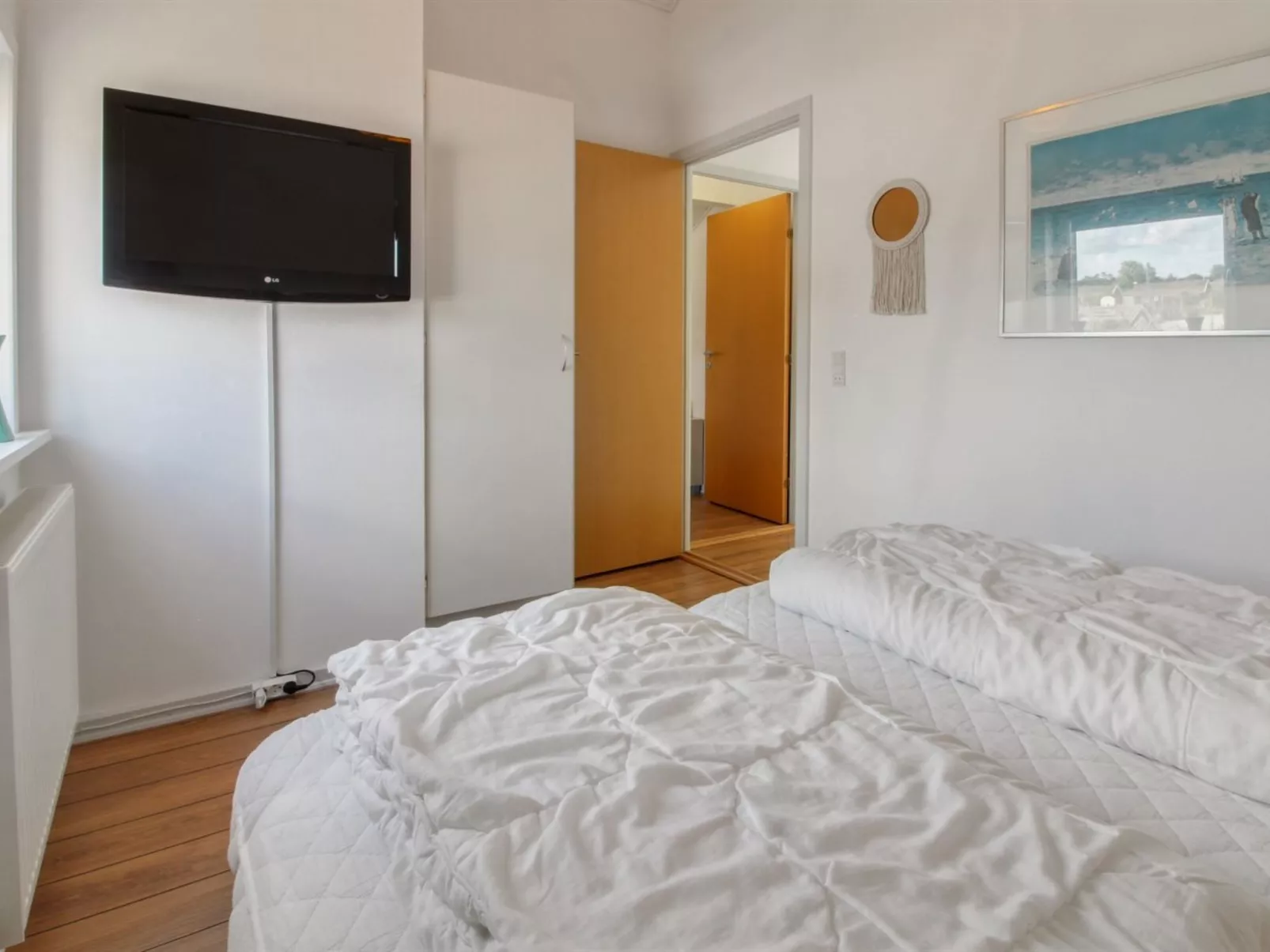 "Asved" - 2.3km from the sea-Binnen