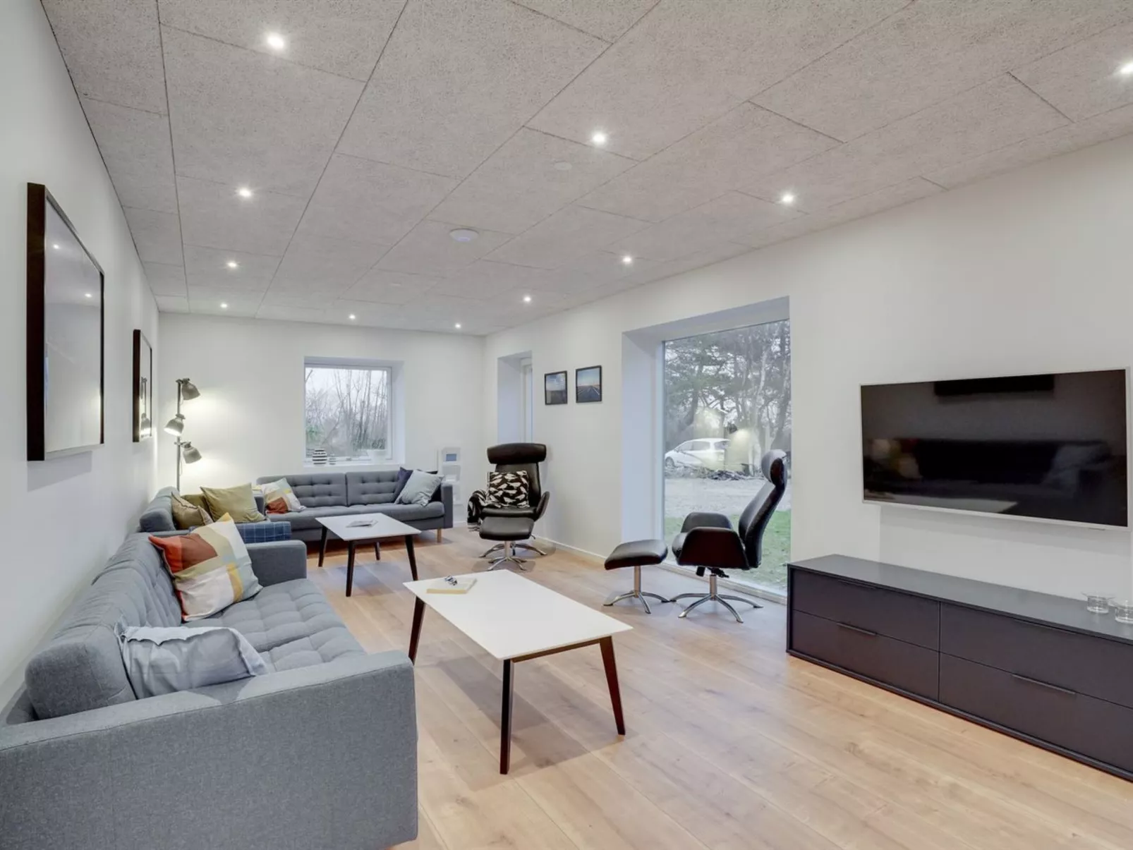 "Christiern" - 4.5km from the sea-Binnen