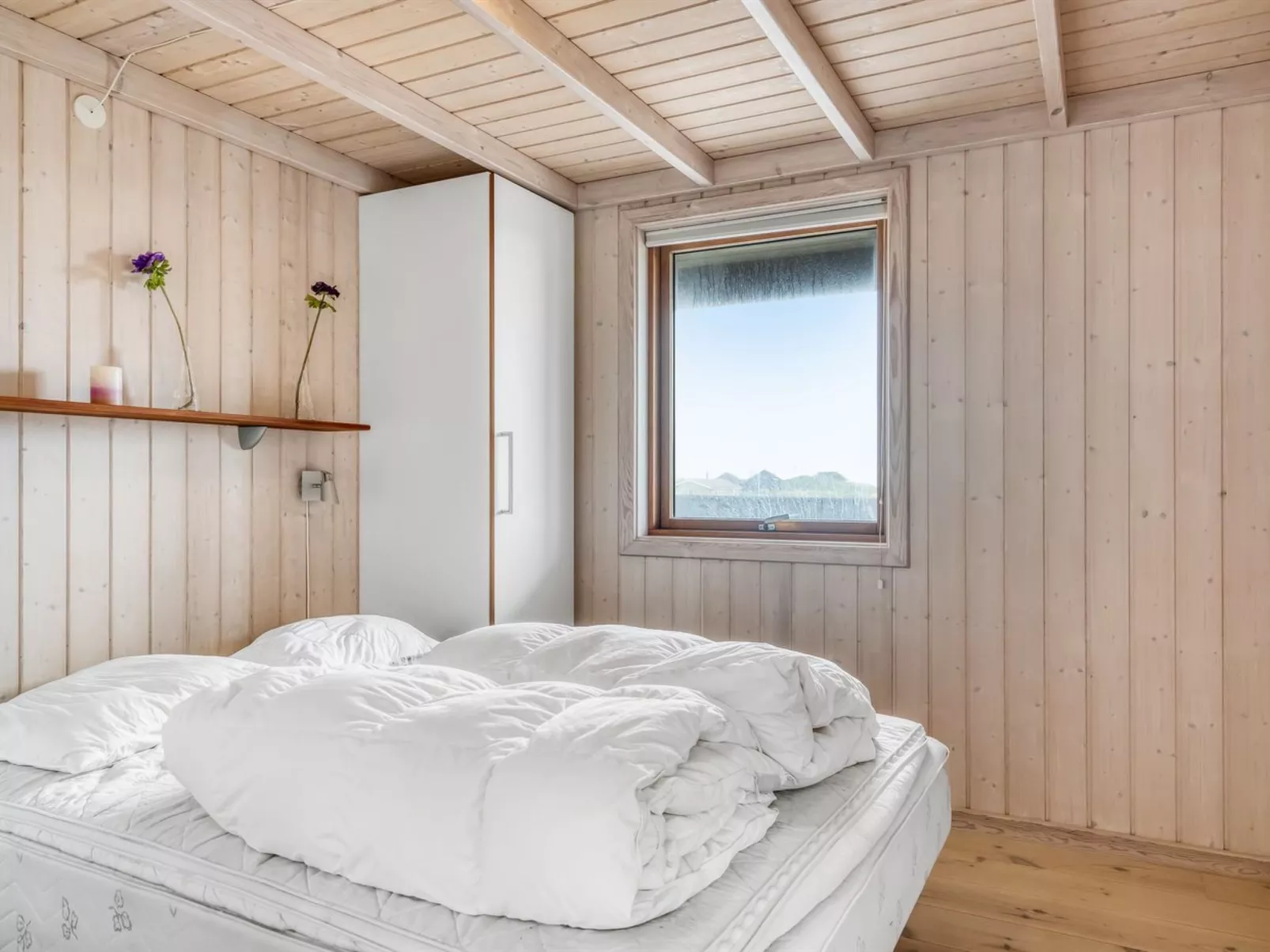 "Yma" - 200m from the sea-Binnen