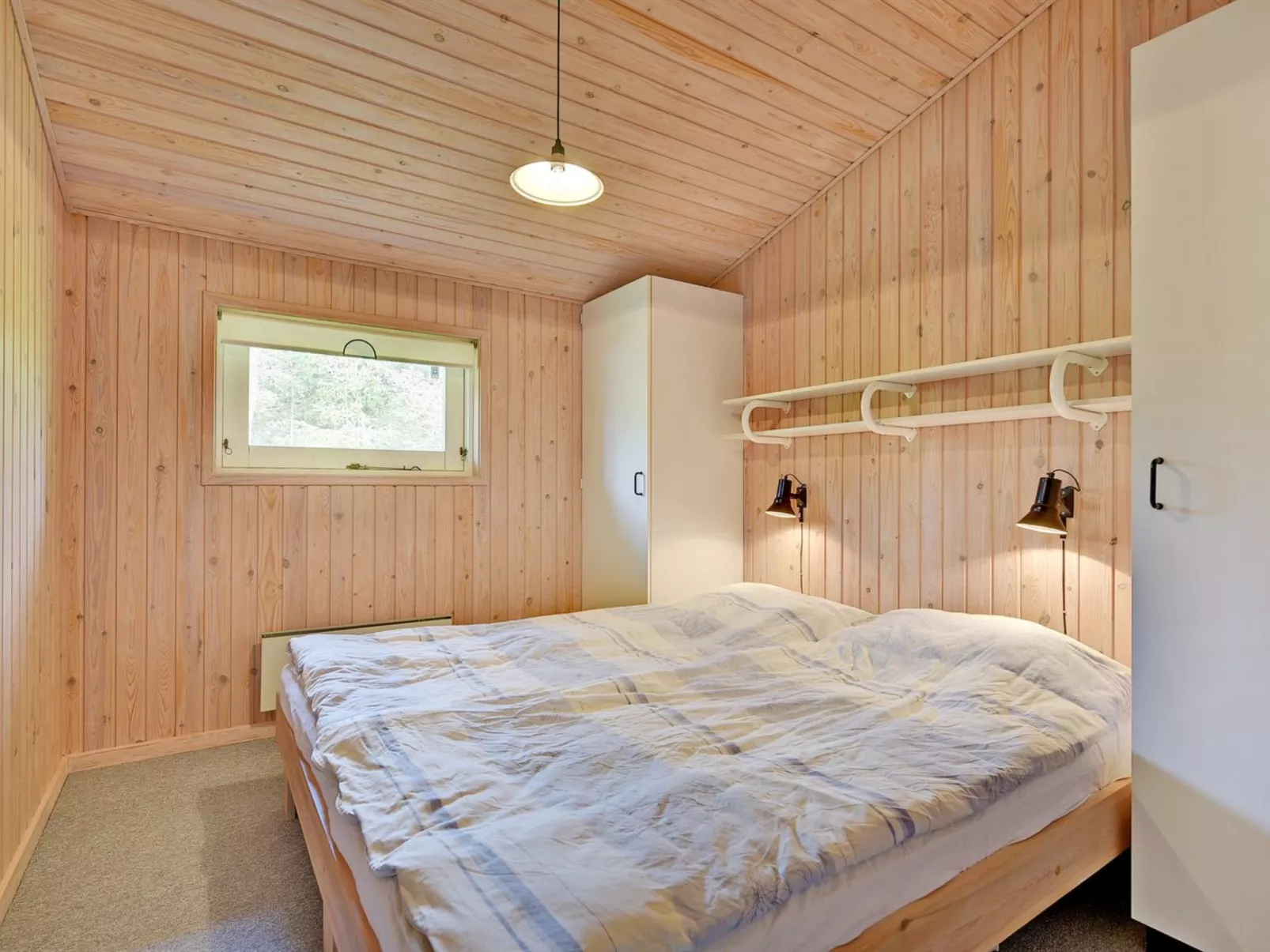 "Editt" - 2km from the sea-Binnen