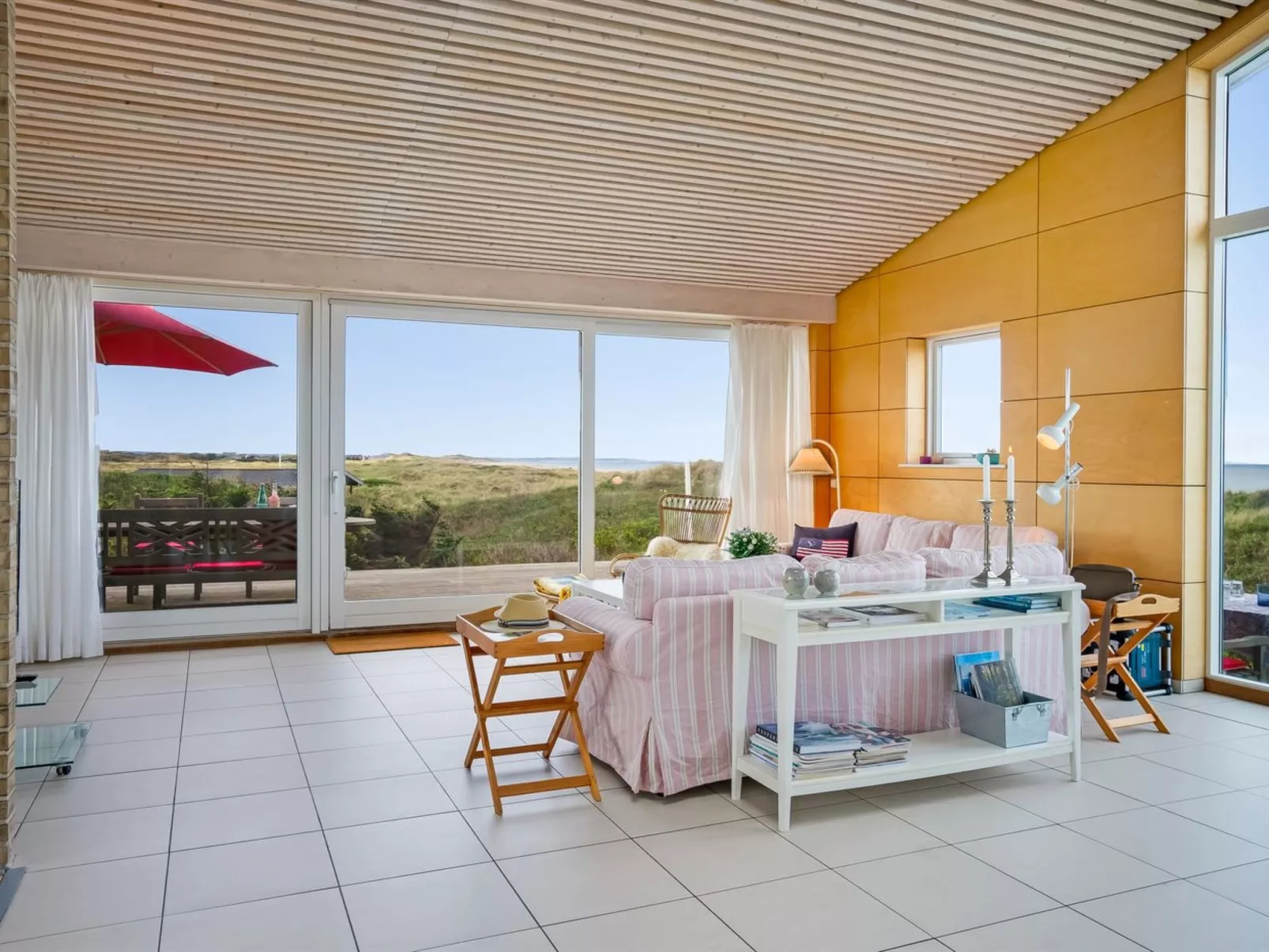 "Tinea" - 50m from the sea-Binnen