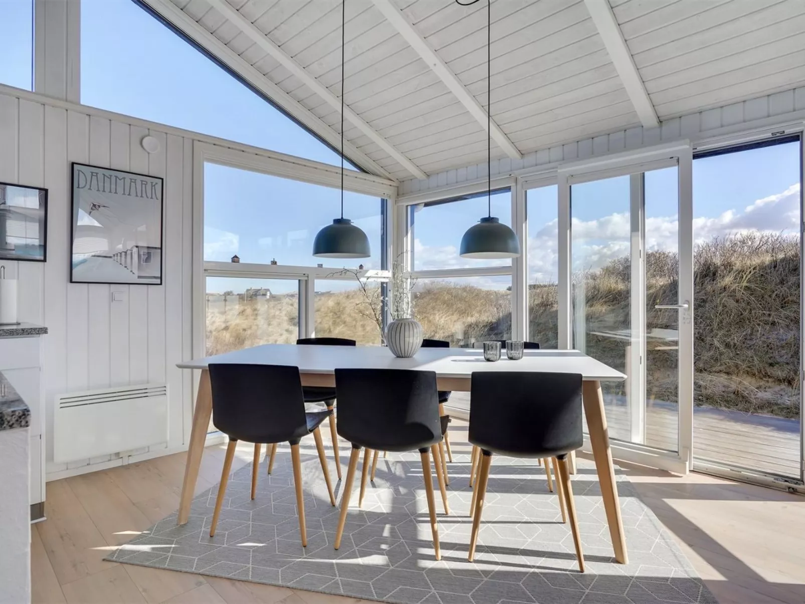 "Swerting" - 230m from the sea-Binnen