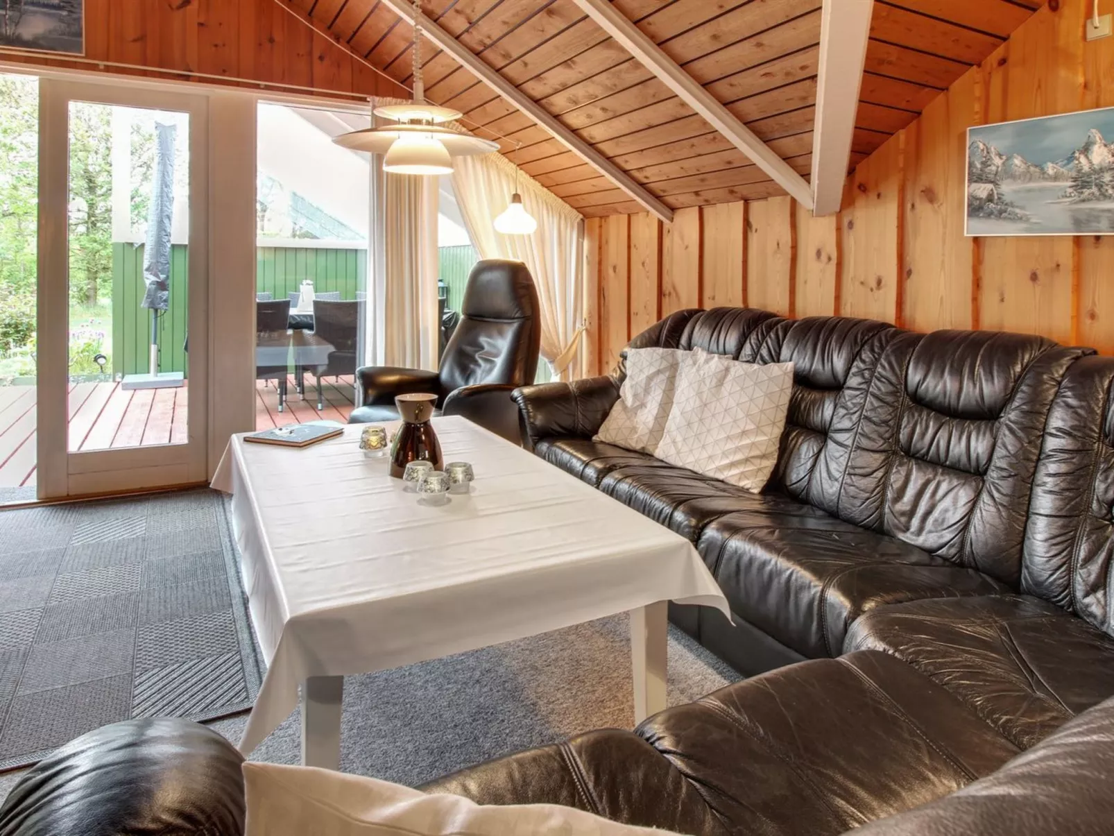 "Sebiorn" - 300m to the fjord-Binnen