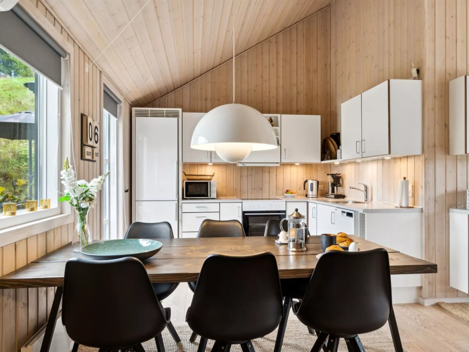 "Benno" - 2.1km from the sea-Binnen