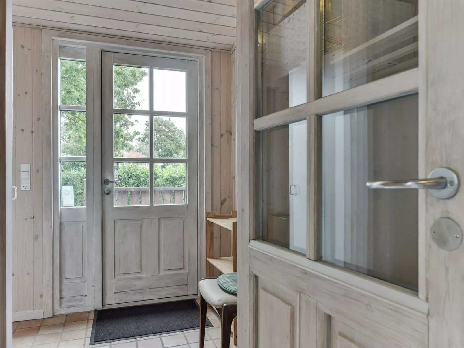 "Heralde" - 250m from the sea-Binnen