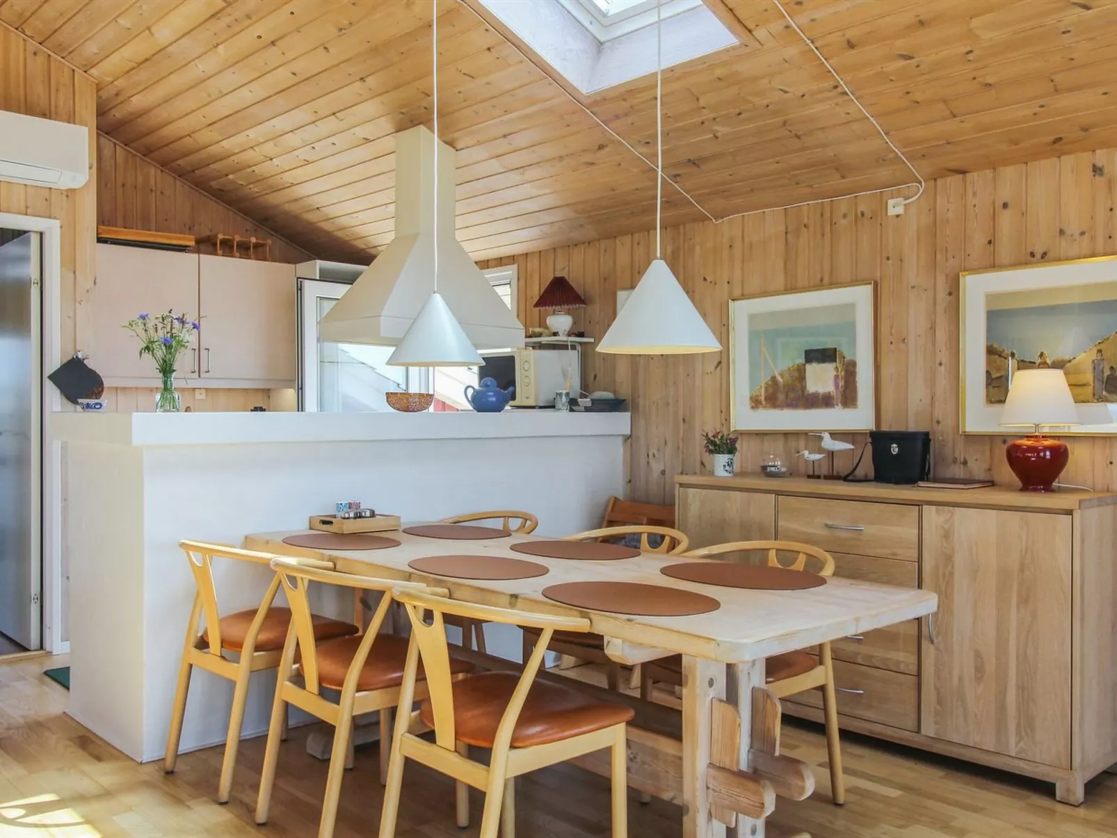 "Asta" - 85m from the sea-Binnen