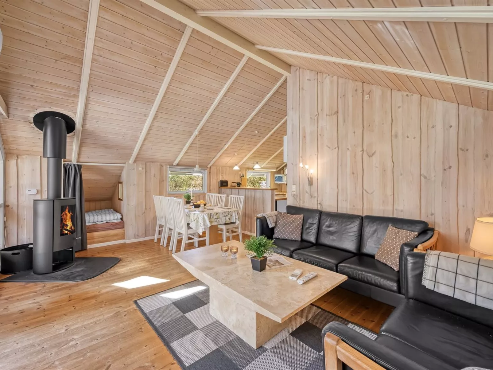 "Snefrid" - 12km from the sea-Binnen