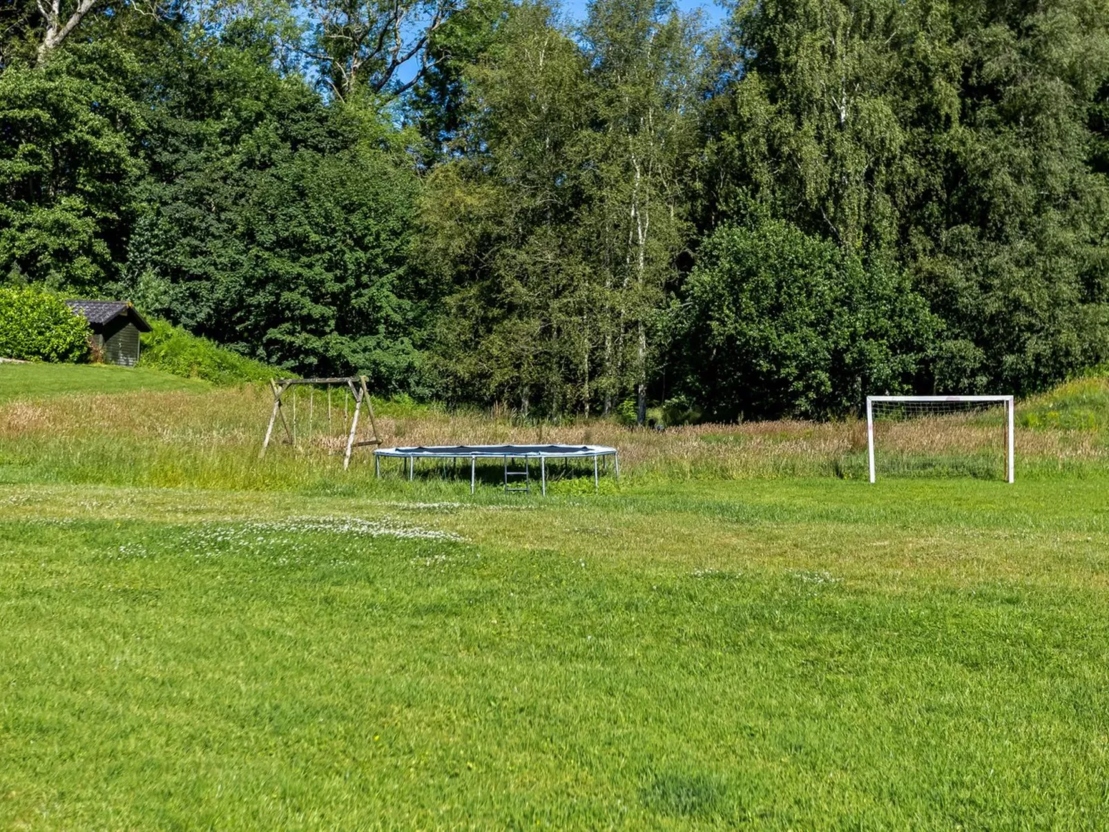 "Star" - 100m from the sea-Buiten