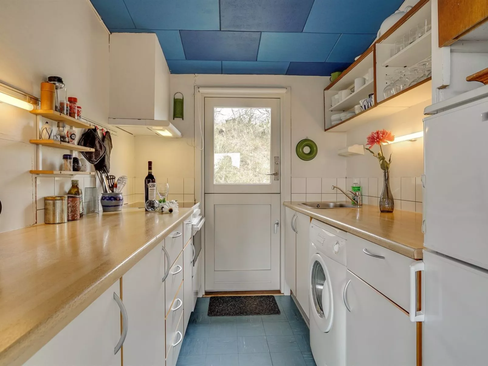 "Taimi" - 200m from the sea-Binnen