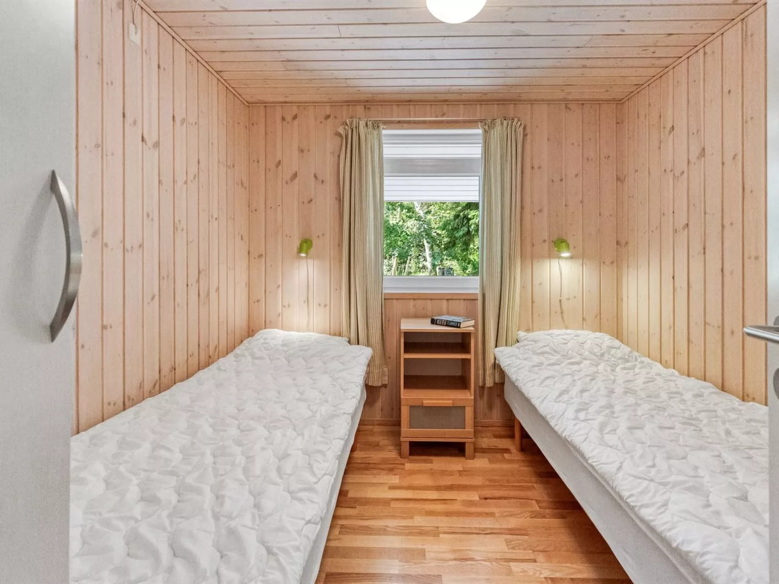 "Hertta" - 200m from the sea-Binnen