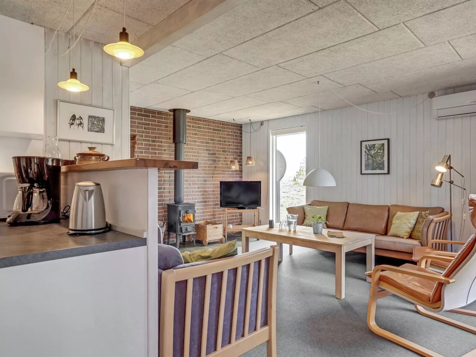 "Chumani" - 900m from the sea-Binnen