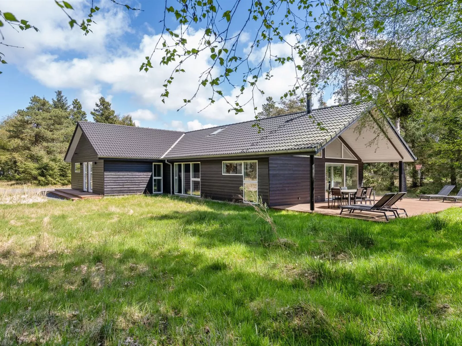 "Delan" - 1.3km from the sea-Buiten