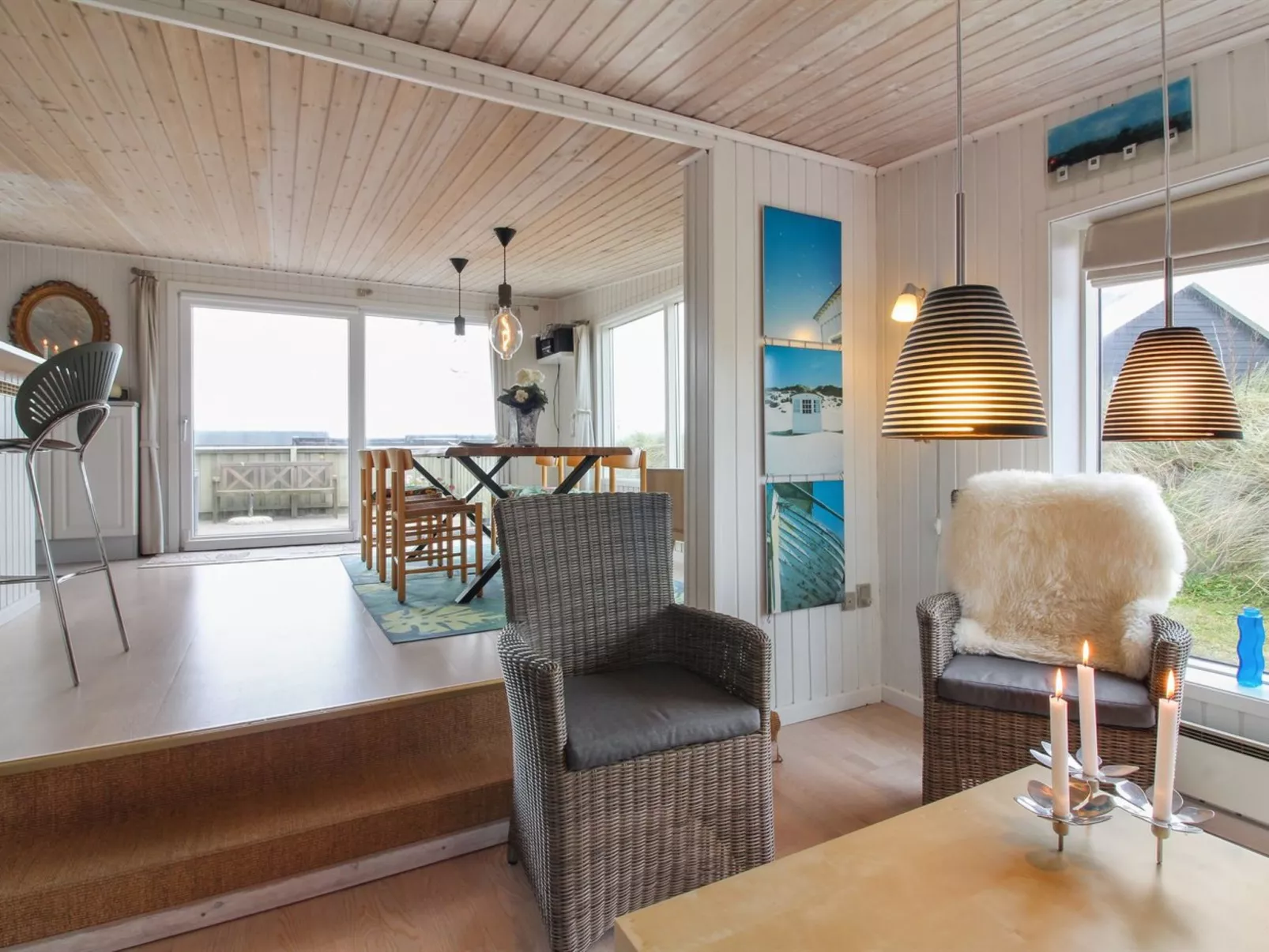 "Dyveke" - 220m from the sea-Binnen