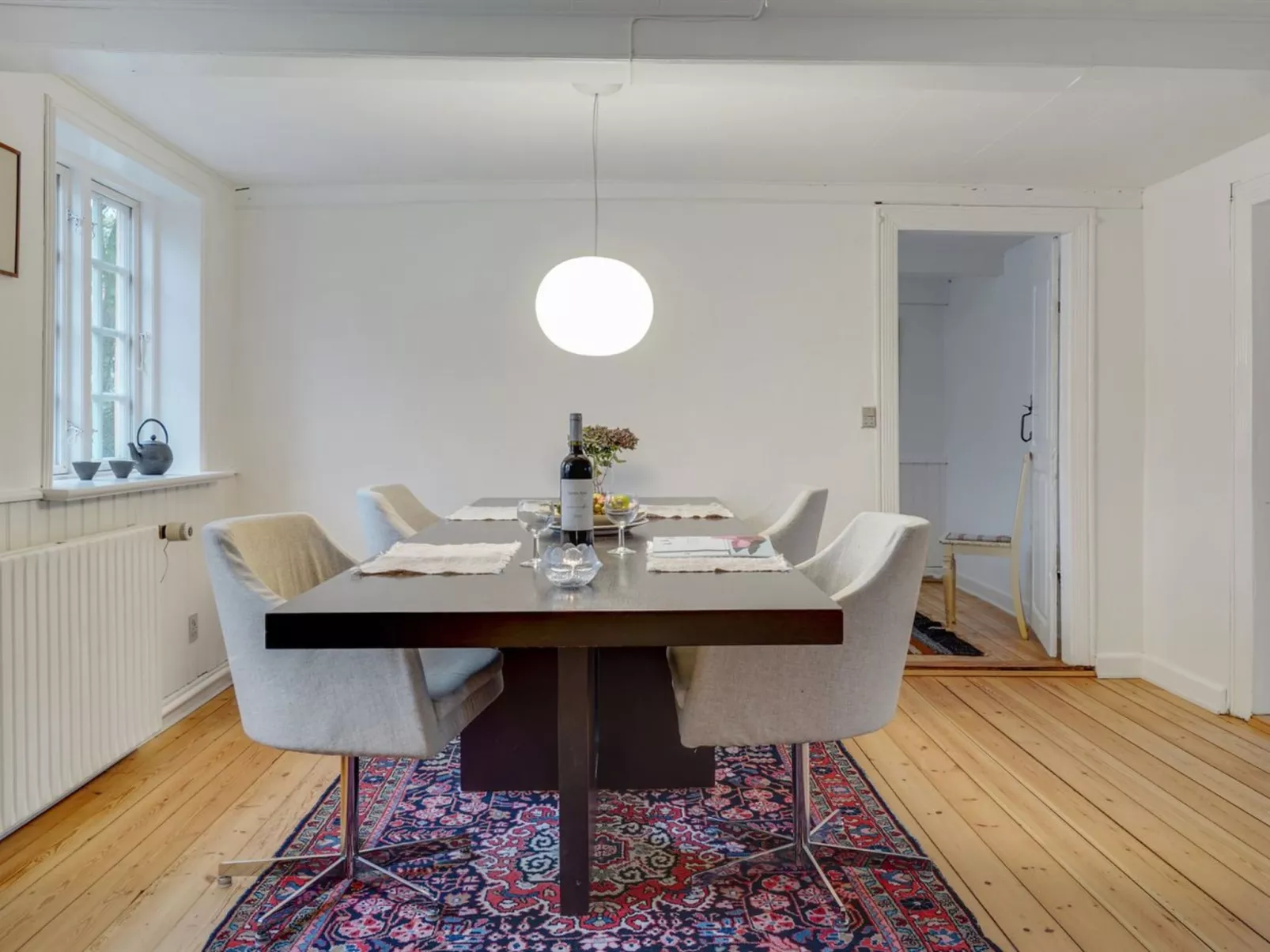 "Ilsa" - 9.8km from the sea-Binnen