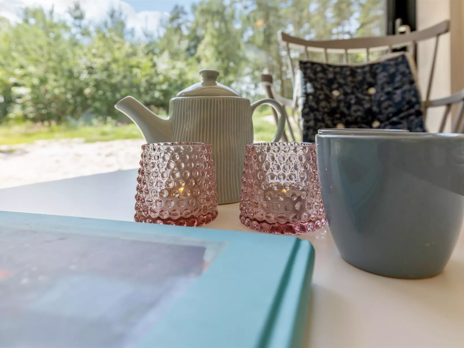 "Anarosa" - 200m from the sea-Binnen