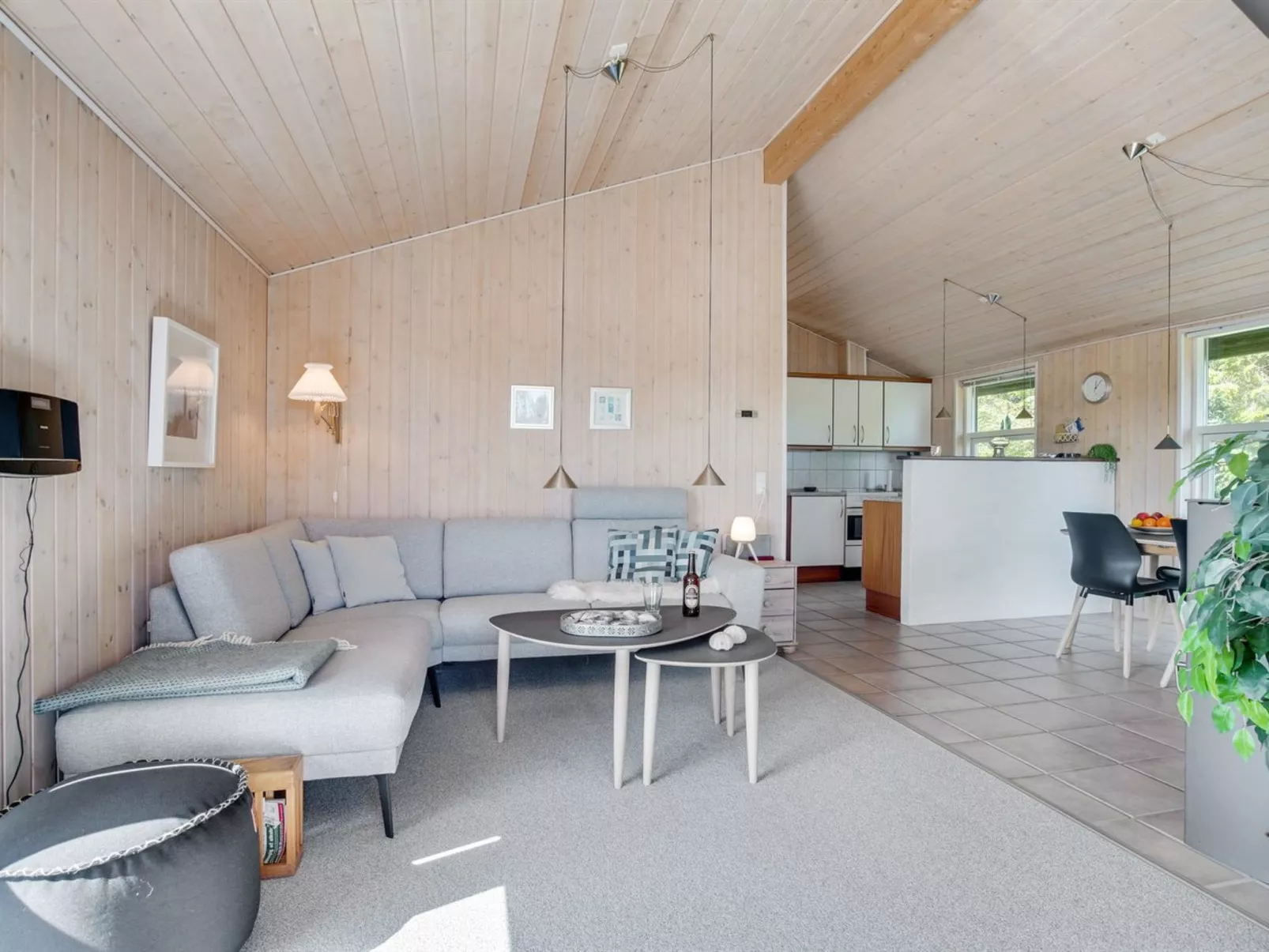 "Elsabet" - 750m from the sea-Binnen