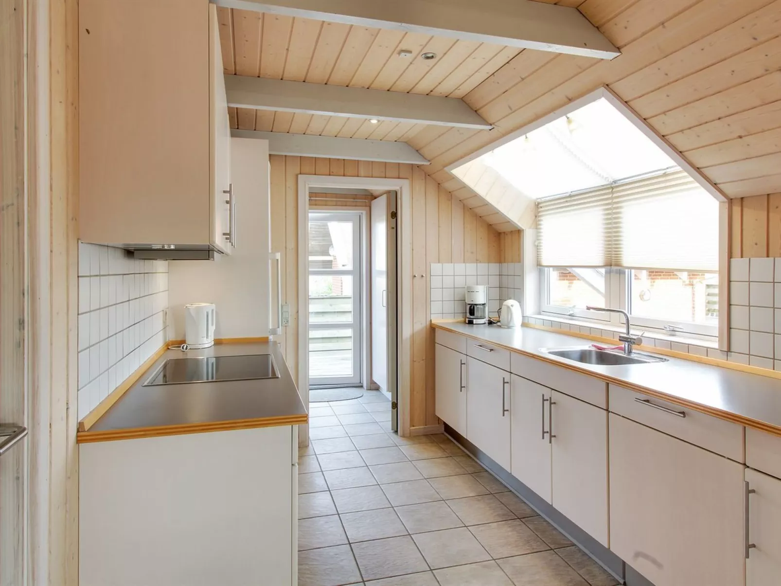 "Drusilla" - 800m from the sea-Binnen