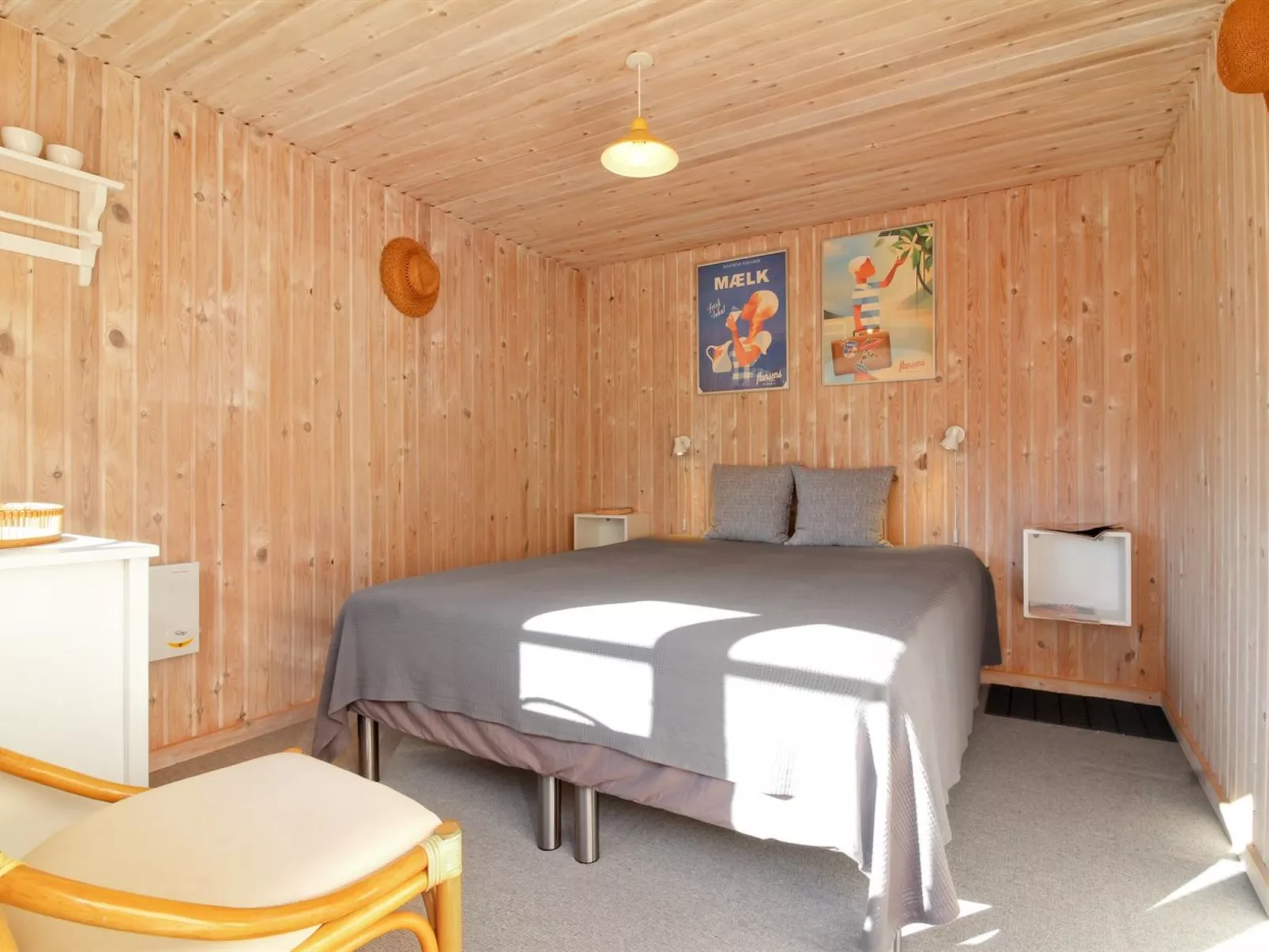 "Tilda" - 275m from the sea-Binnen