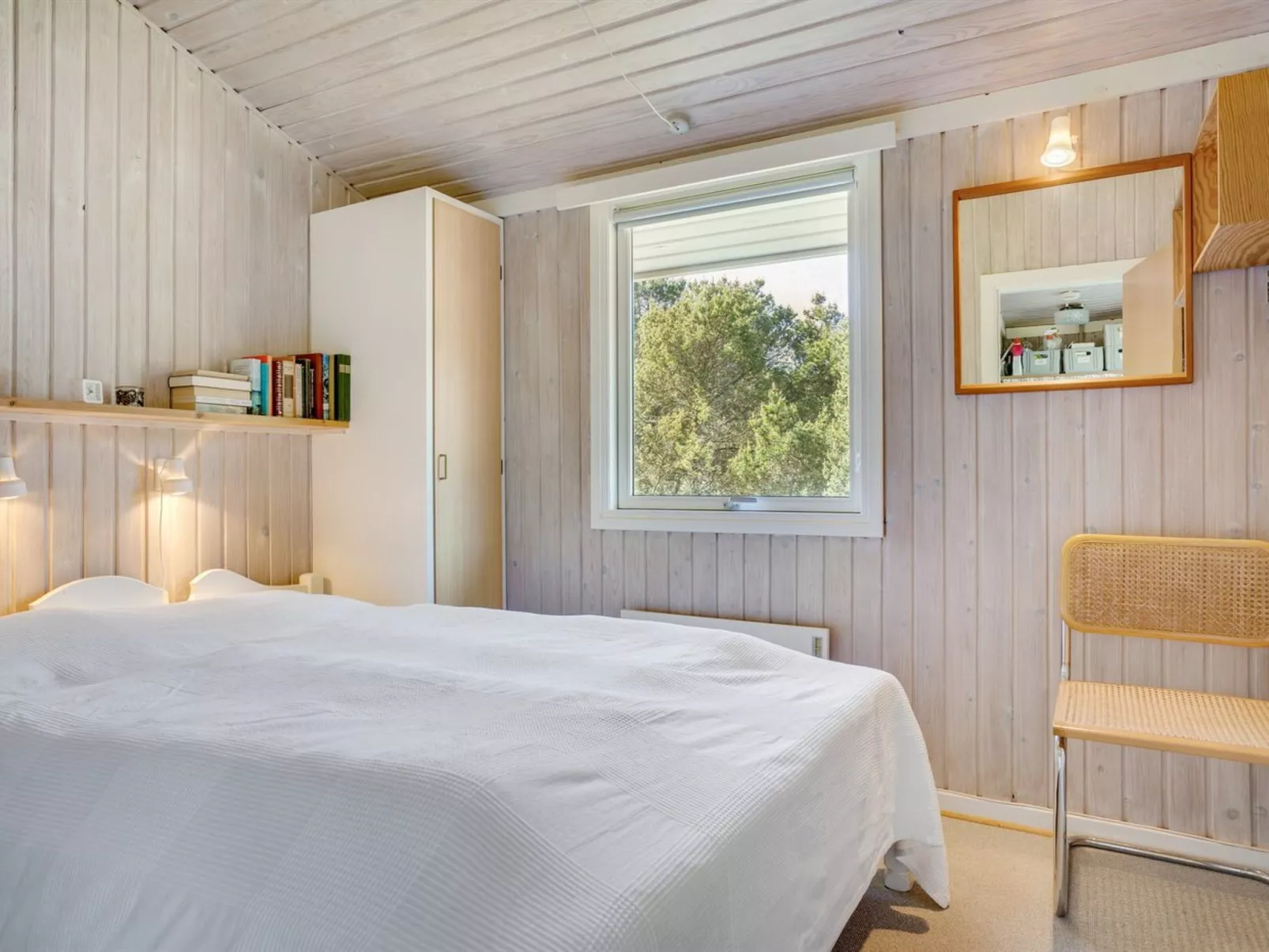 "Hrefna" - 350m from the sea-Binnen