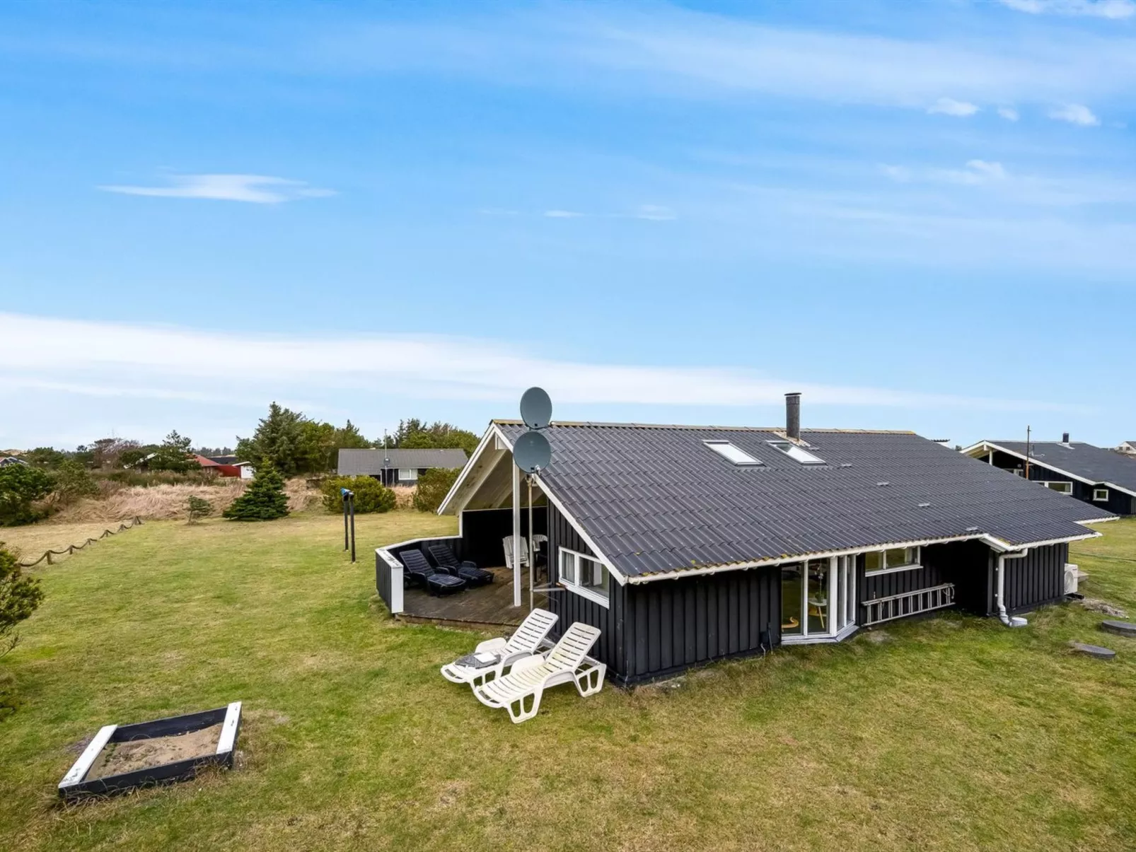 "Marisol" - 600m to the fjord-Buiten