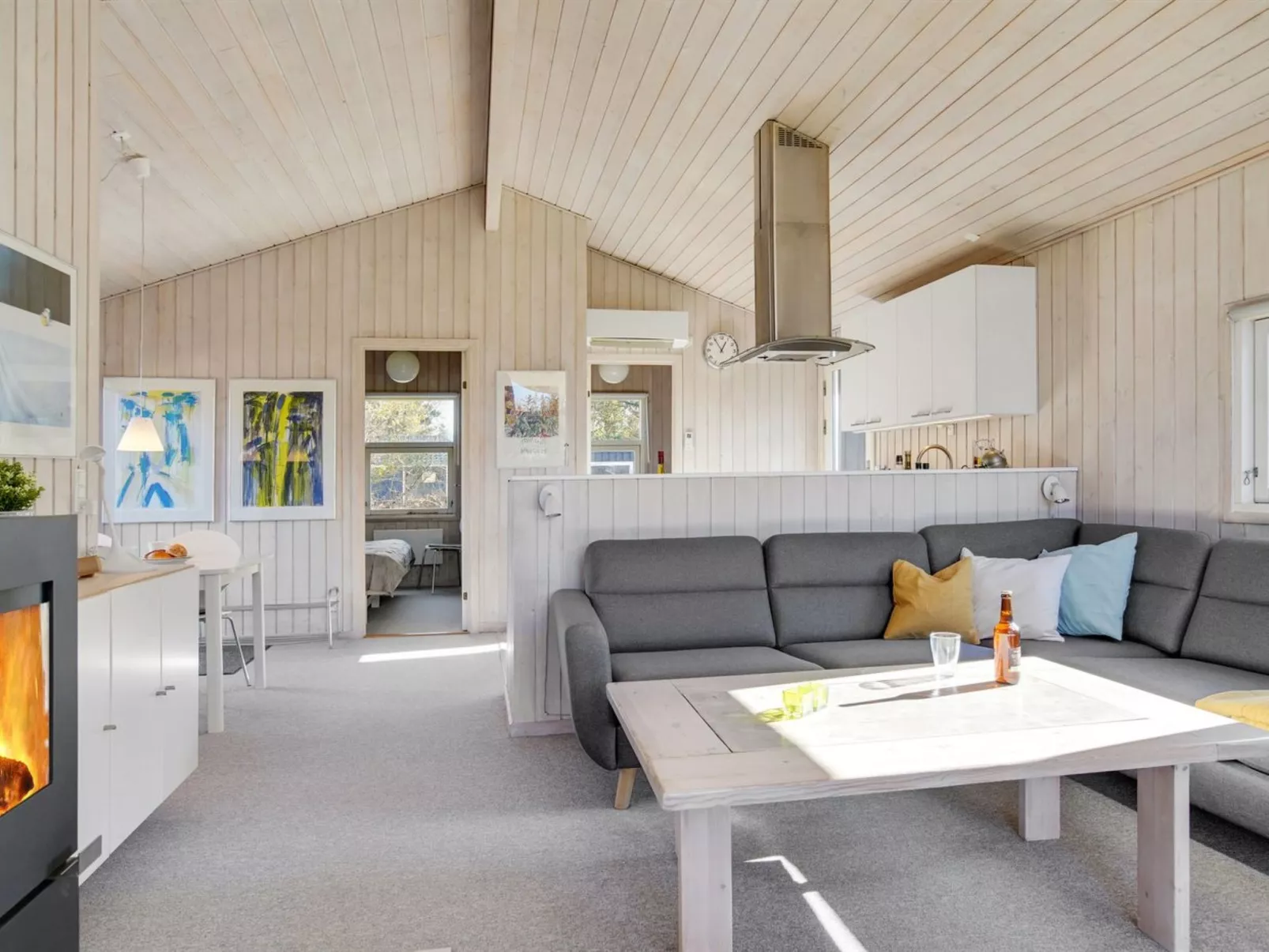 "Anahi" - 3km from the sea-Binnen